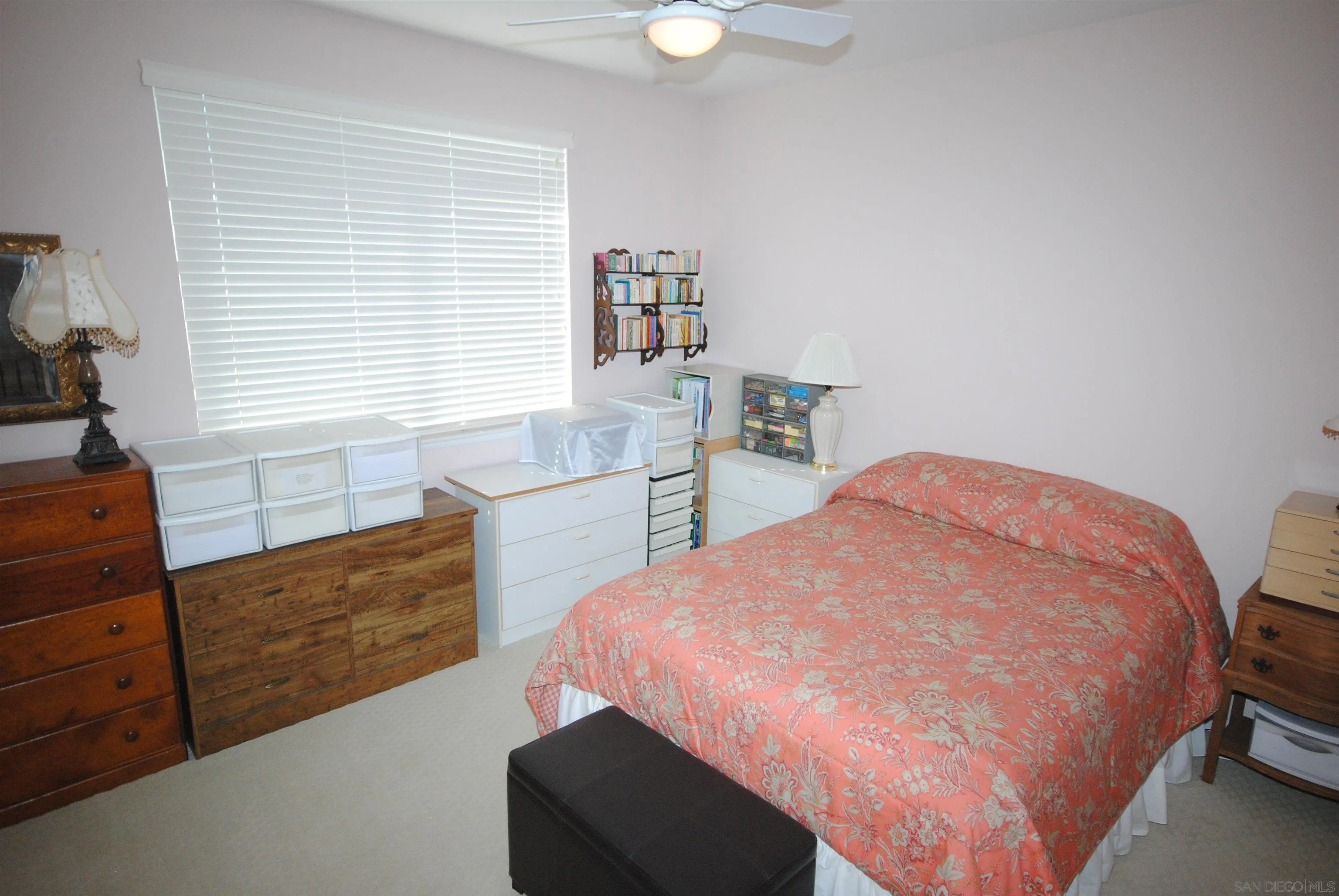 https://cdn.realtyfeed.com/cdn/127/260024581/207f22f0a614153f087b9d802b92290d.webp