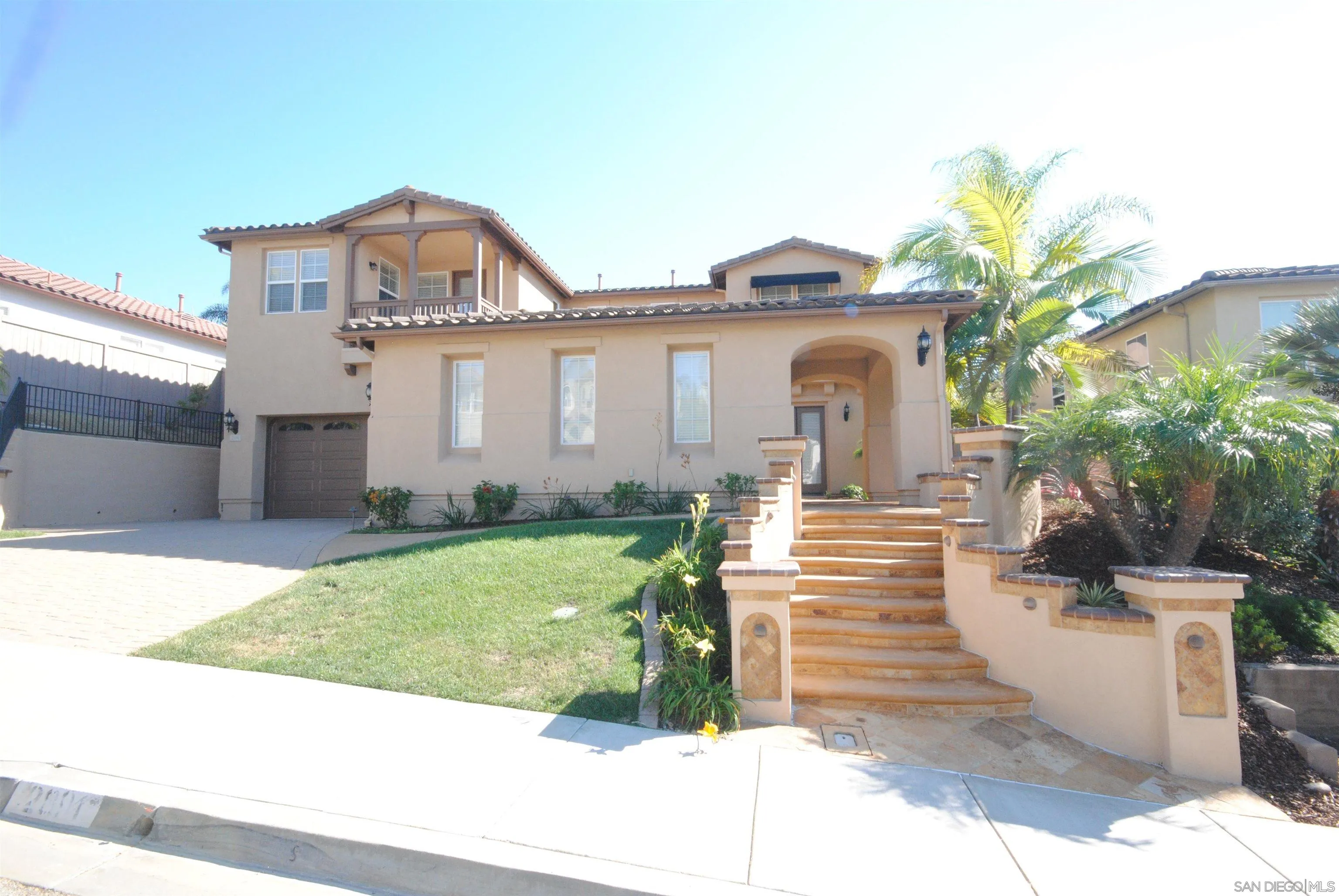 https://cdn.realtyfeed.com/cdn/127/260024581/b3671f8121a61f80b31ef46aaffcbfd7.webp