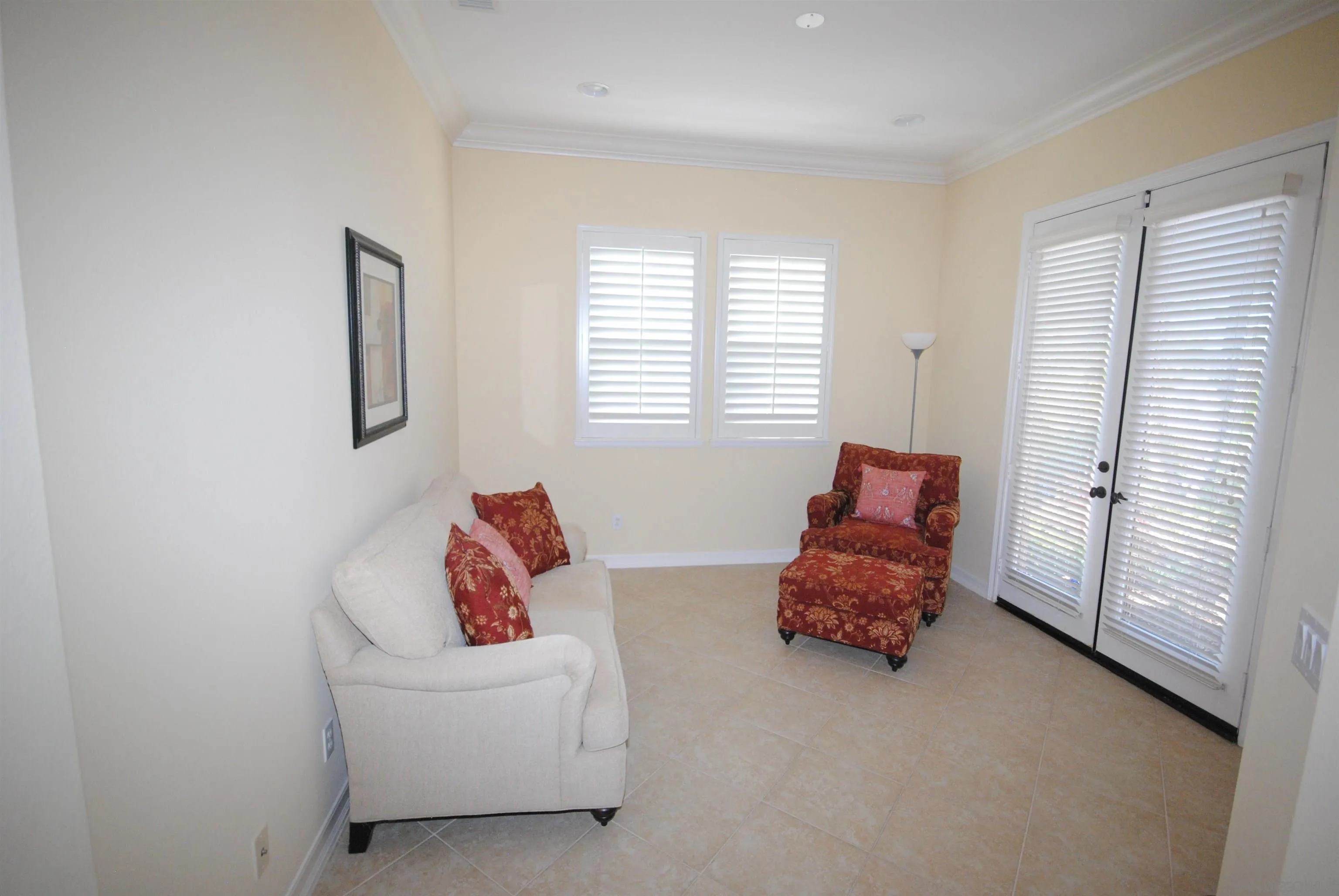 https://cdn.realtyfeed.com/cdn/127/260024581/d2a38bdad2d7c6df2d596c06cce4dce3.webp