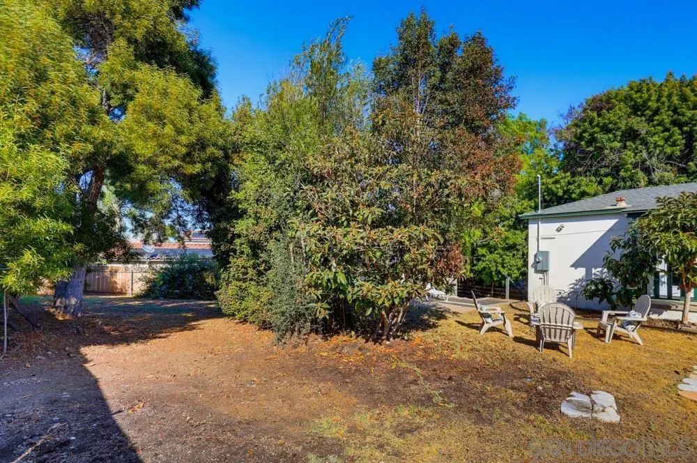 https://cdn.realtyfeed.com/cdn/127/260024582/2225699ae1e3bde838581fdb084aa489.webp