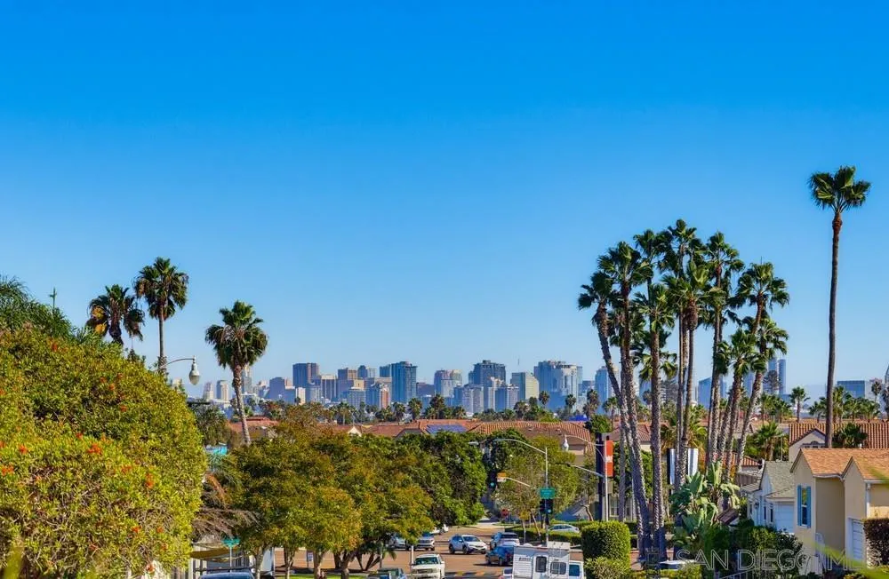 https://cdn.realtyfeed.com/cdn/127/260024582/40ebc0d259ad4b533beb99b7e2415ecd.webp