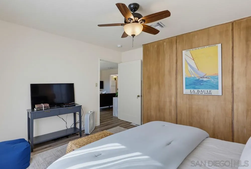 https://cdn.realtyfeed.com/cdn/127/260024582/49b0771dfaabbfdf4cc5f942979cddf4.webp
