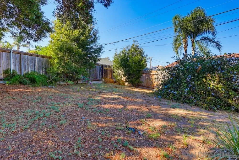 https://cdn.realtyfeed.com/cdn/127/260024582/8318c0f49e0625b7ec3f9bba7bfffda9.webp