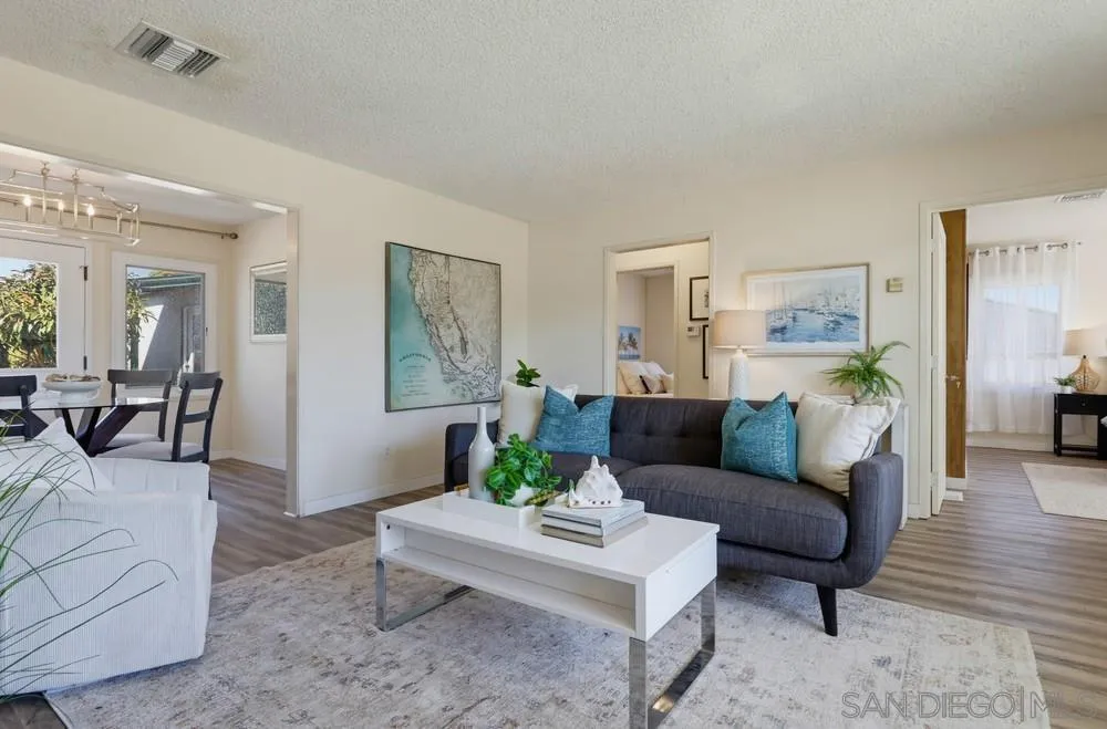 https://cdn.realtyfeed.com/cdn/127/260024582/b46eb58b9aaf420f1f3a899f81116fbe.webp