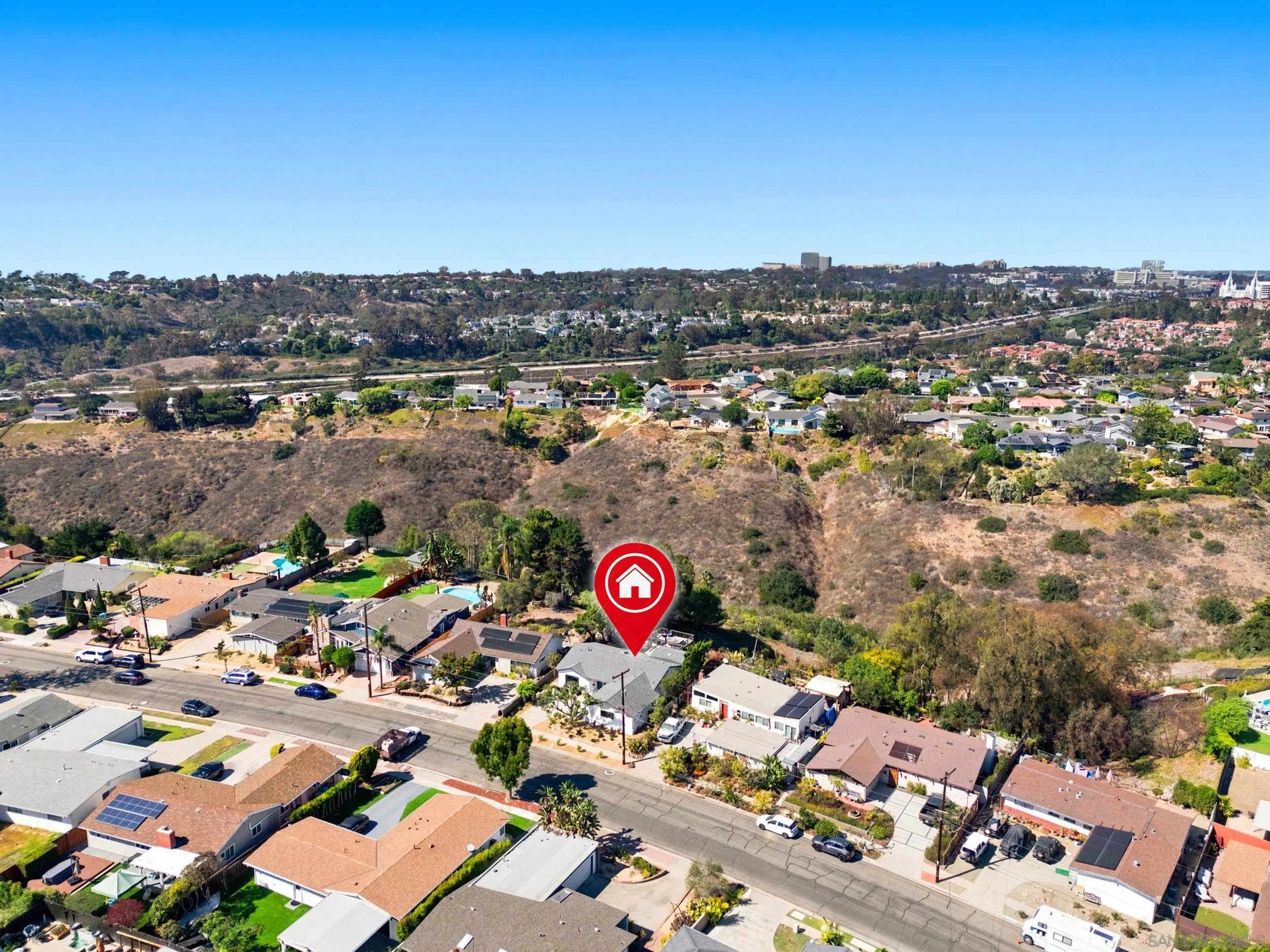 https://cdn.realtyfeed.com/cdn/127/260024585/1e2312eb5cf9133c67ee7e340be1aa6c.webp