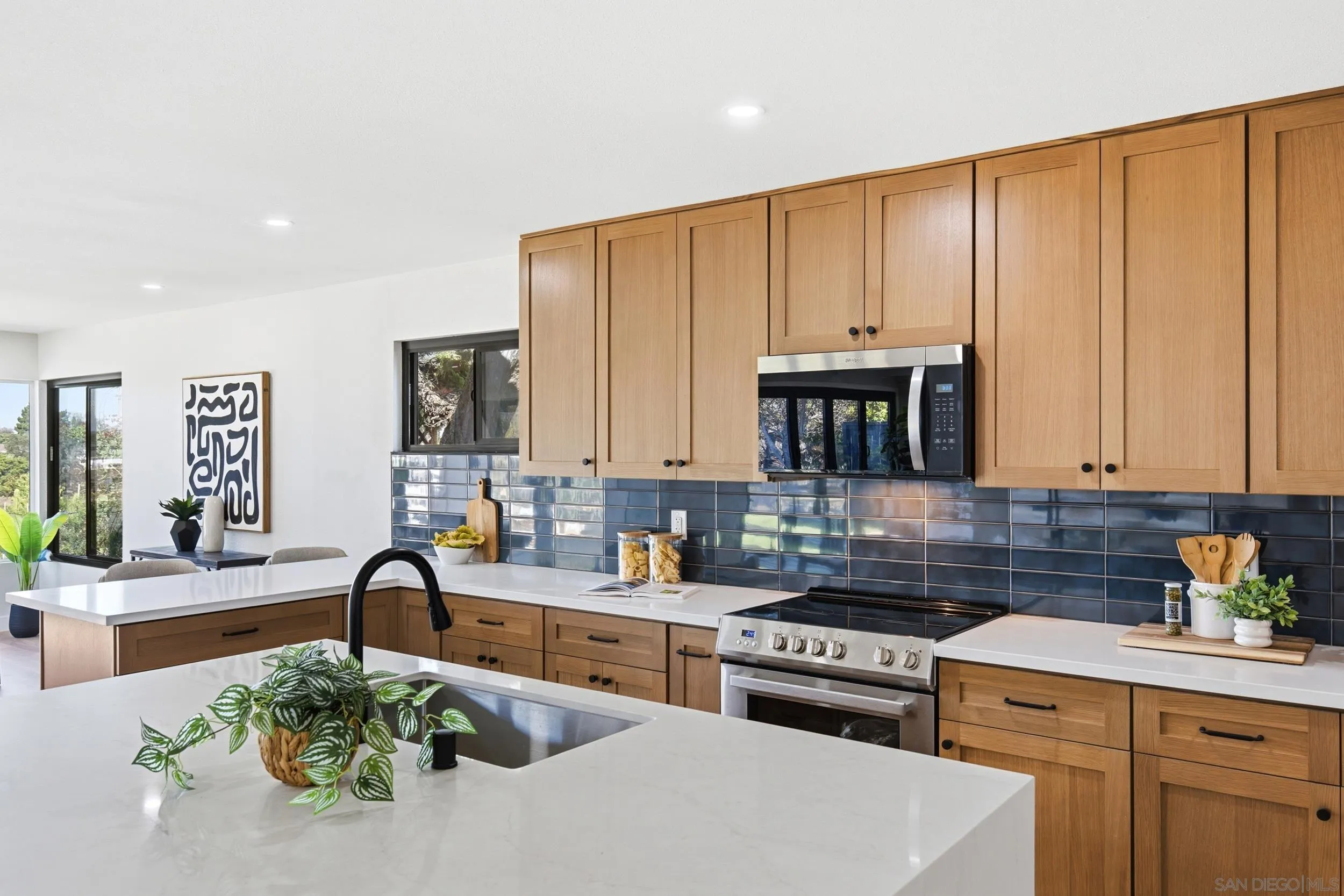 https://cdn.realtyfeed.com/cdn/127/260024585/3f548584bebdd45fd24c6cc19b6b5f66.webp