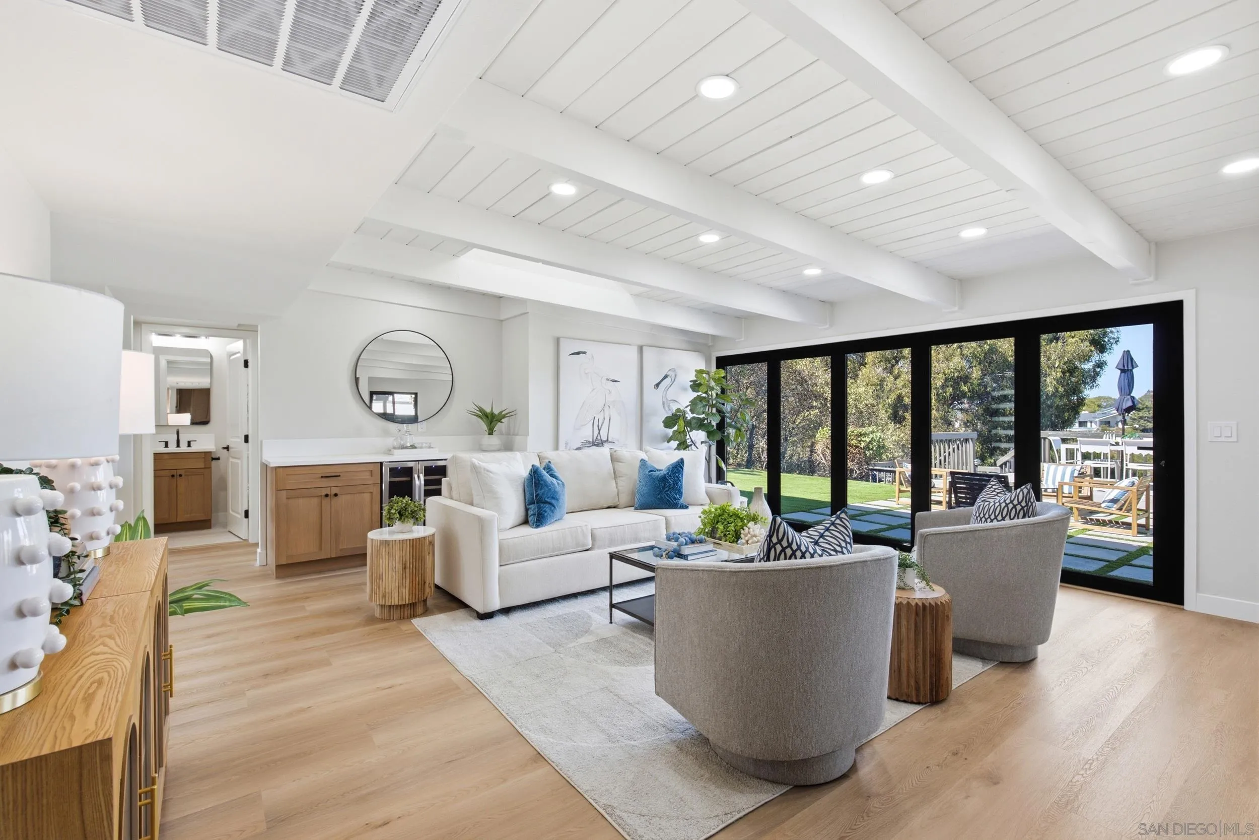 https://cdn.realtyfeed.com/cdn/127/260024585/ace9c3ec5ad2f9febfd44955e947f446.webp