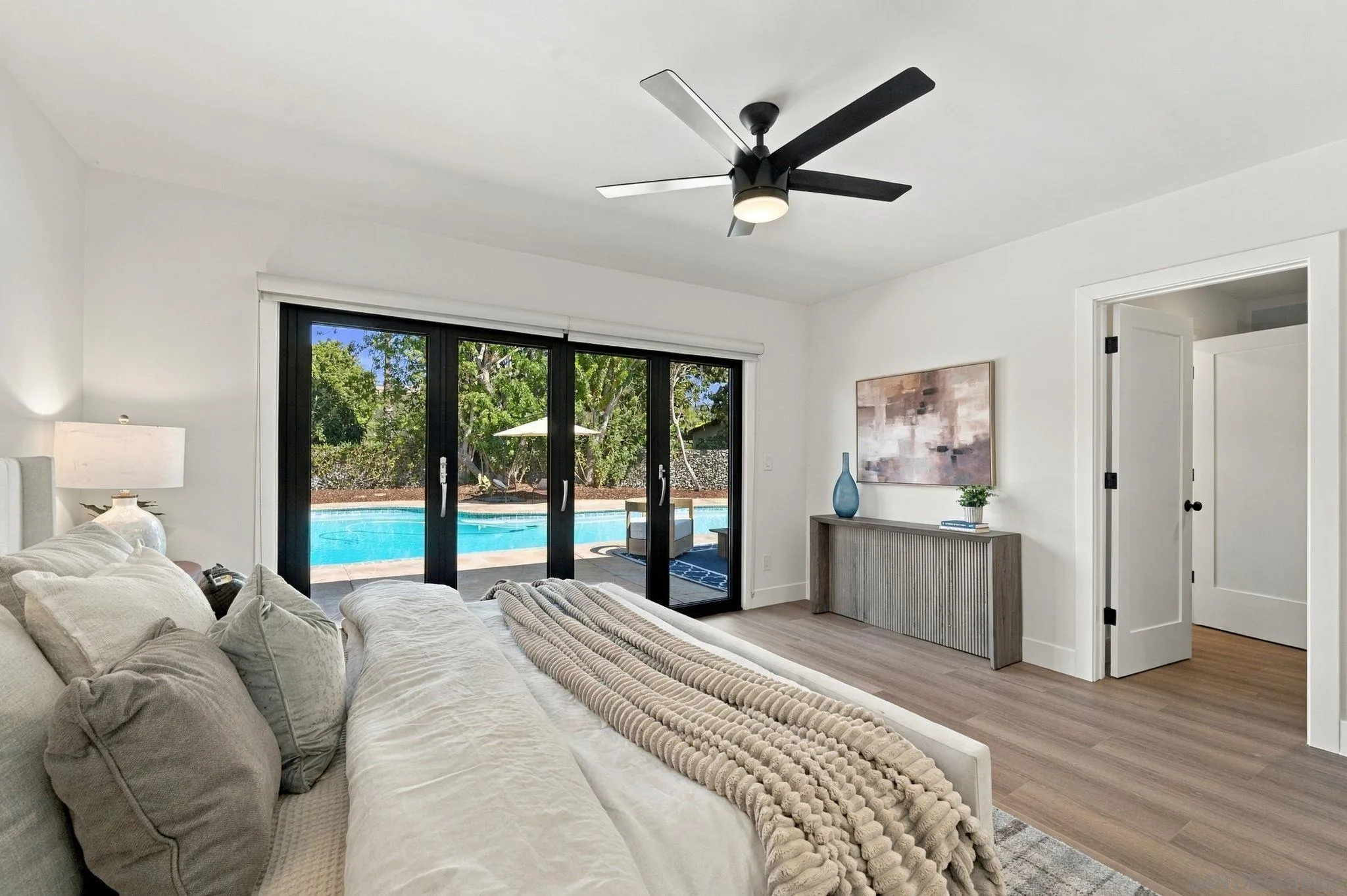 https://cdn.realtyfeed.com/cdn/127/260024602/448899b6be38895a7070db3e5d93a54e.webp
