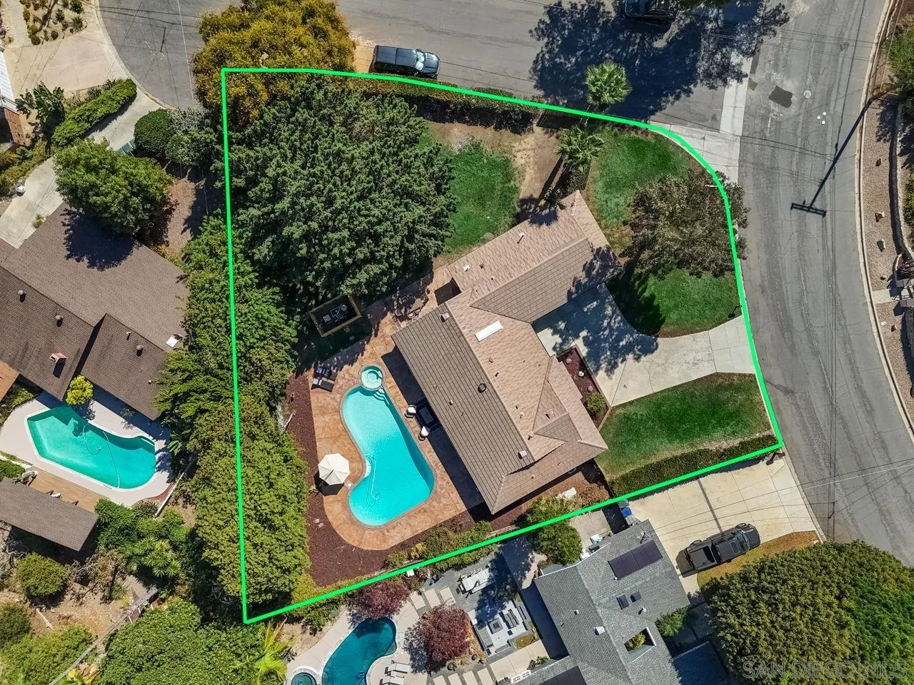 https://cdn.realtyfeed.com/cdn/127/260024602/598db21a4df31094cb00d73d0d2e0ec3.webp