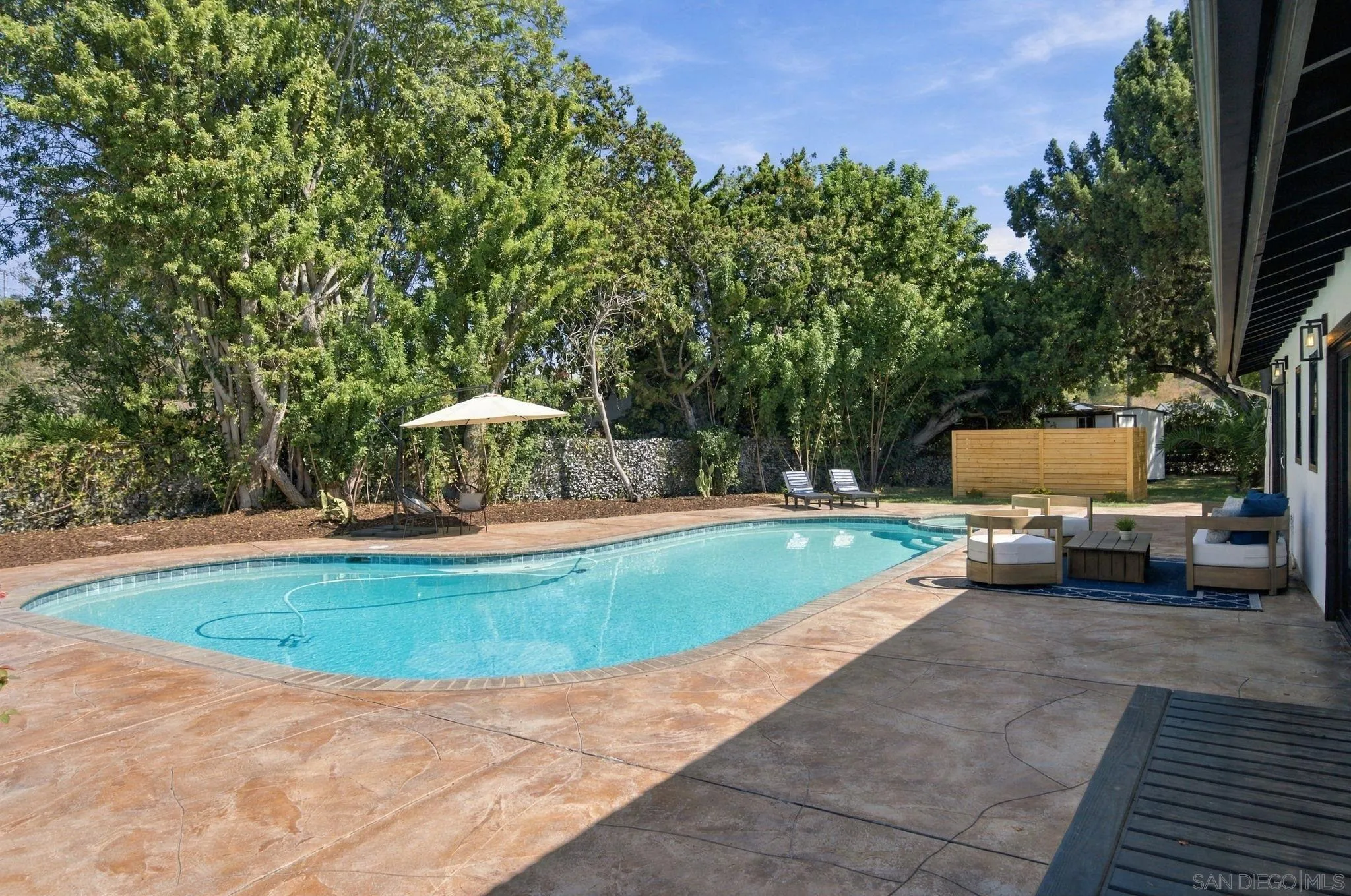 https://cdn.realtyfeed.com/cdn/127/260024602/62f1ac872e1481b6294289f378b9f080.webp