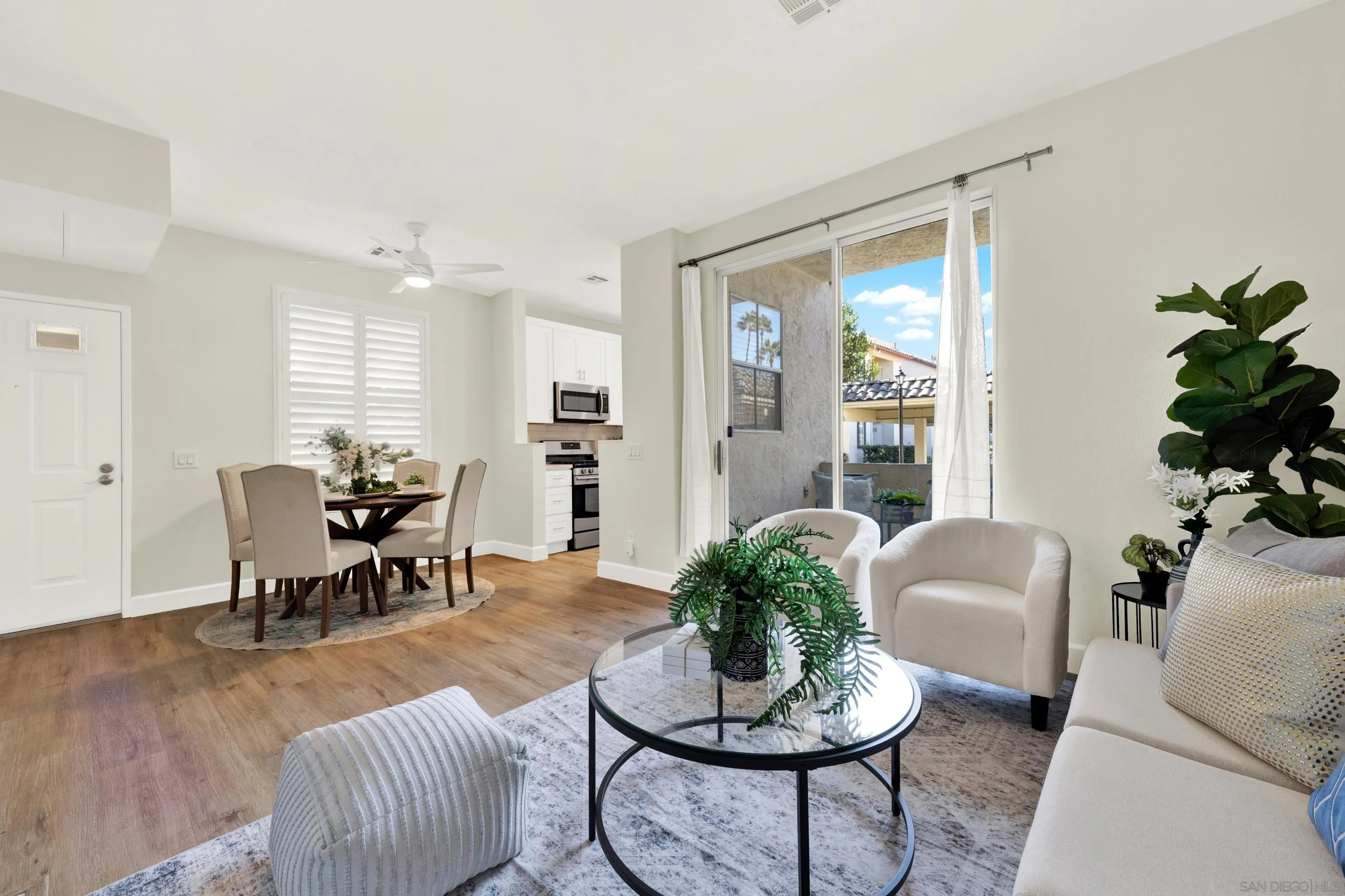 https://cdn.realtyfeed.com/cdn/127/260024604/34111381d2bcd68e4f518c12763243aa.webp