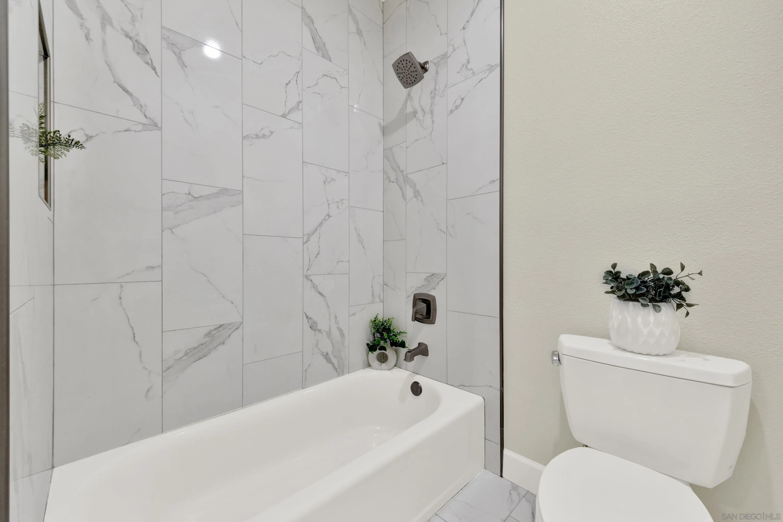 https://cdn.realtyfeed.com/cdn/127/260024604/3f773e172e57f5a197ed2e7cc9210ac0.webp