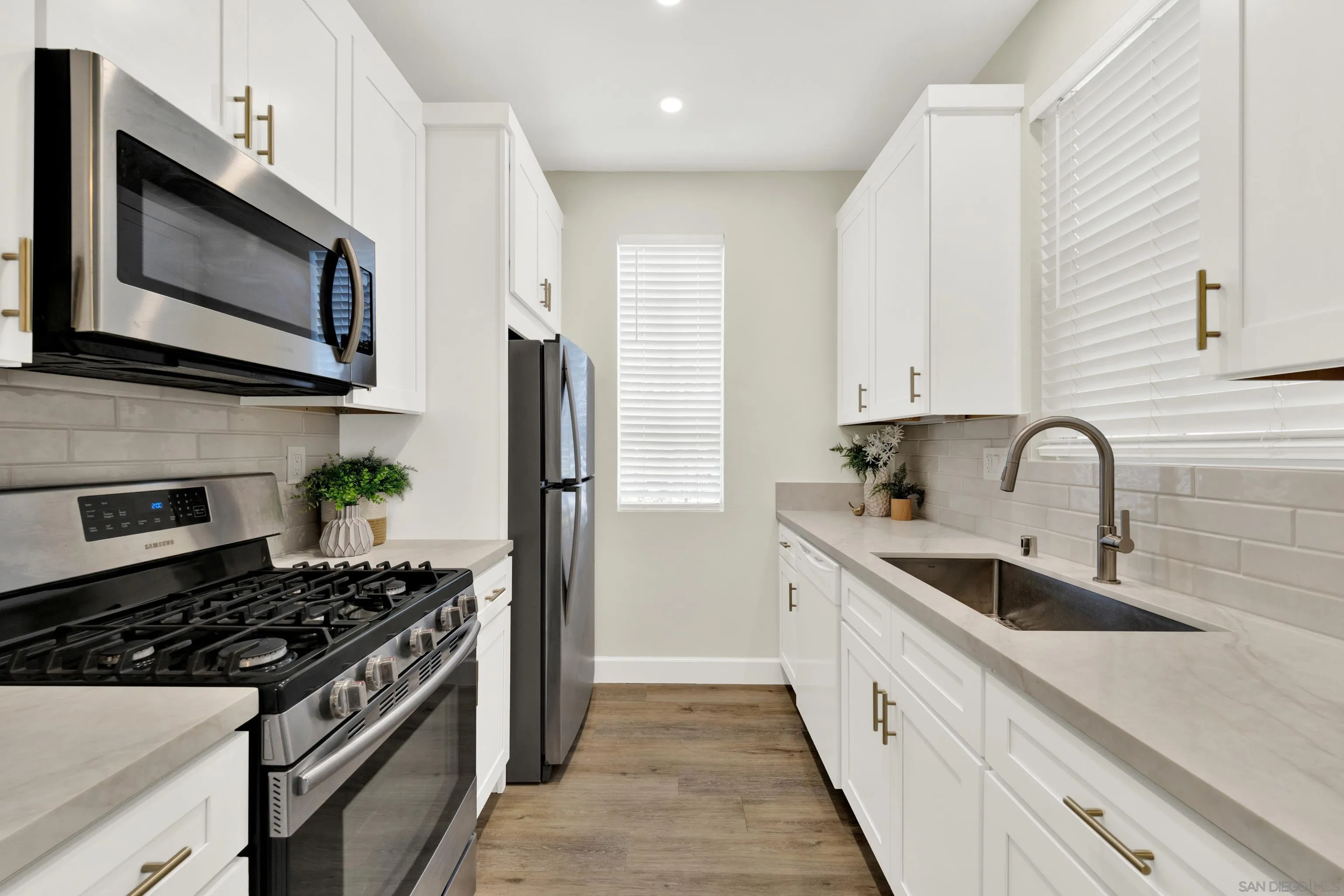 10864 Sabre Hill Dr Unit 257