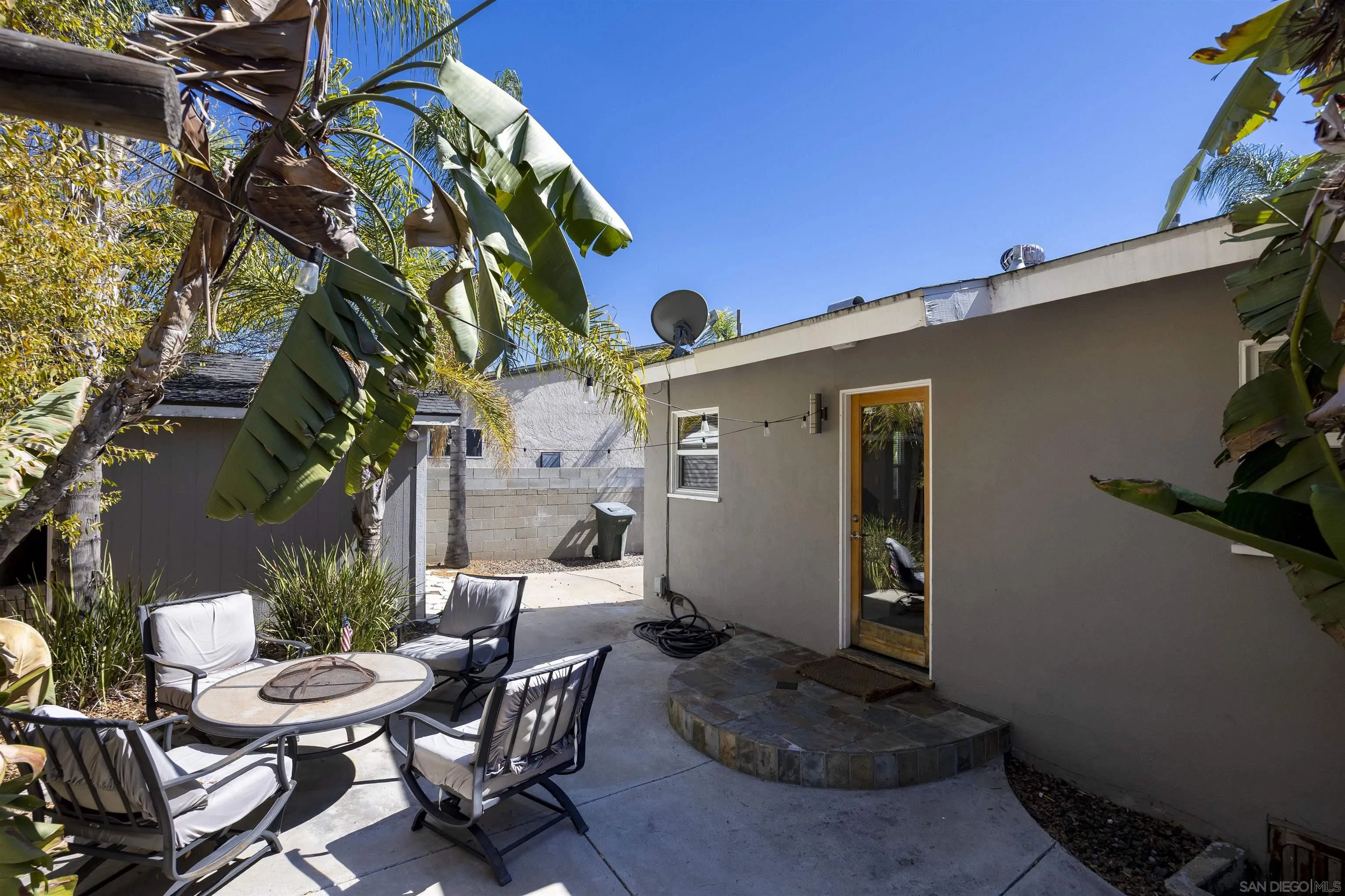 https://cdn.realtyfeed.com/cdn/127/260024608/87d7633fecdbcfbfdd57b131aee3296c.webp