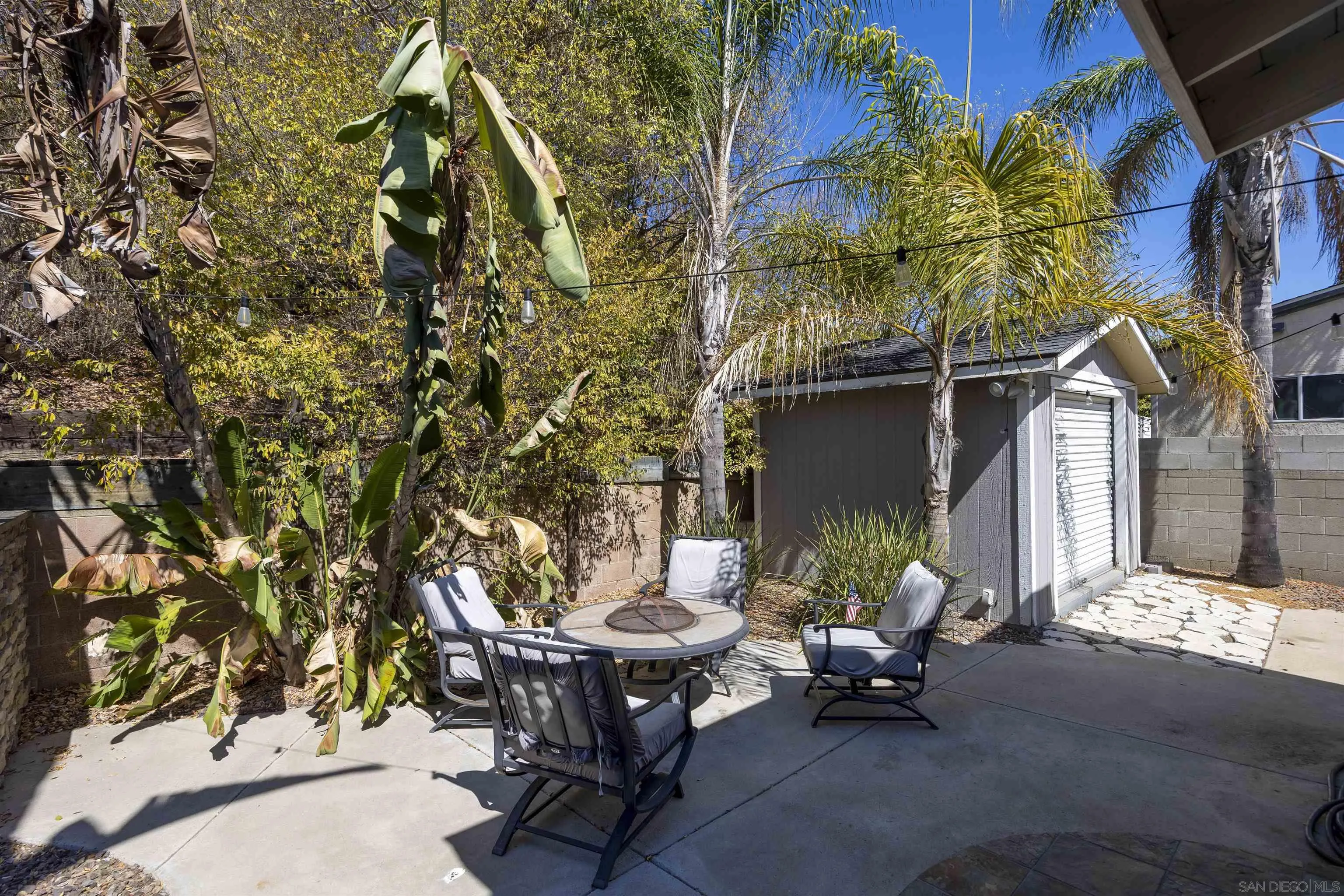 https://cdn.realtyfeed.com/cdn/127/260024608/beae97cebf8a224dfe6c5e6b7fe43289.webp