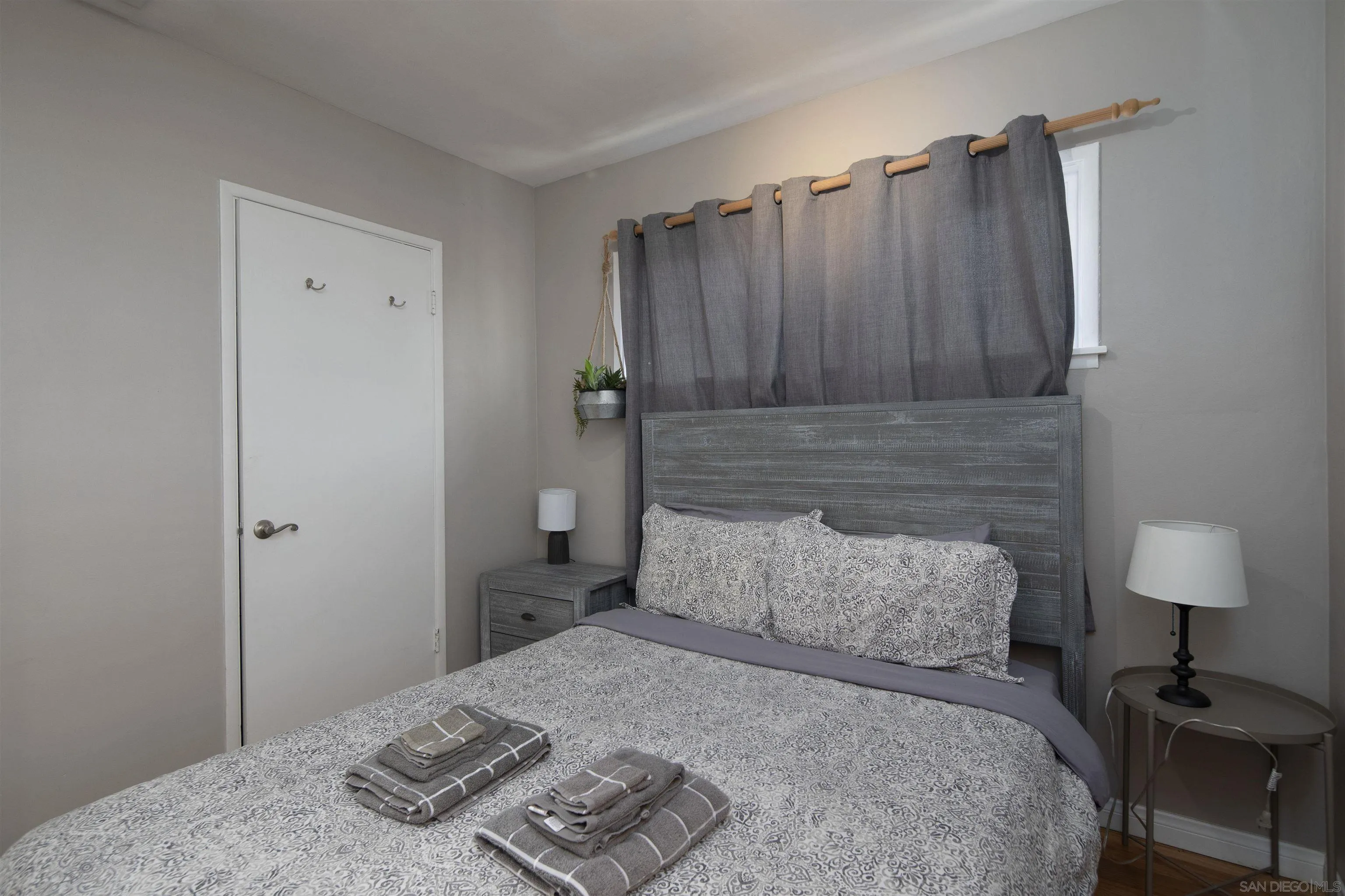 https://cdn.realtyfeed.com/cdn/127/260024608/e8ee45d73623fb74364d60b14622ab5f.webp