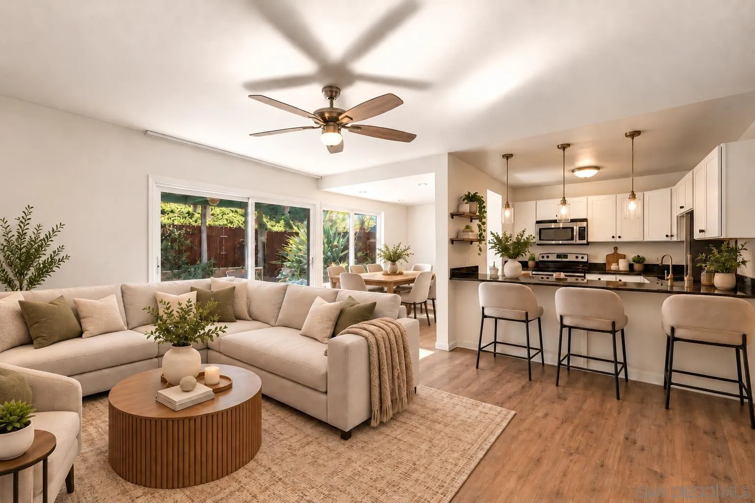 https://cdn.realtyfeed.com/cdn/127/260024610/6a43b24050e29c738fa646e95d96210f.webp