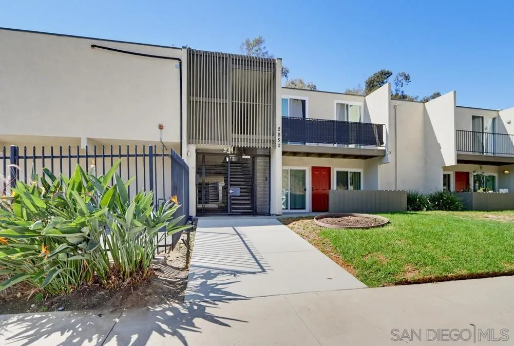 https://cdn.realtyfeed.com/cdn/127/260024611/b2b9b1e48cbc501f17c75fe69593bbbc.webp