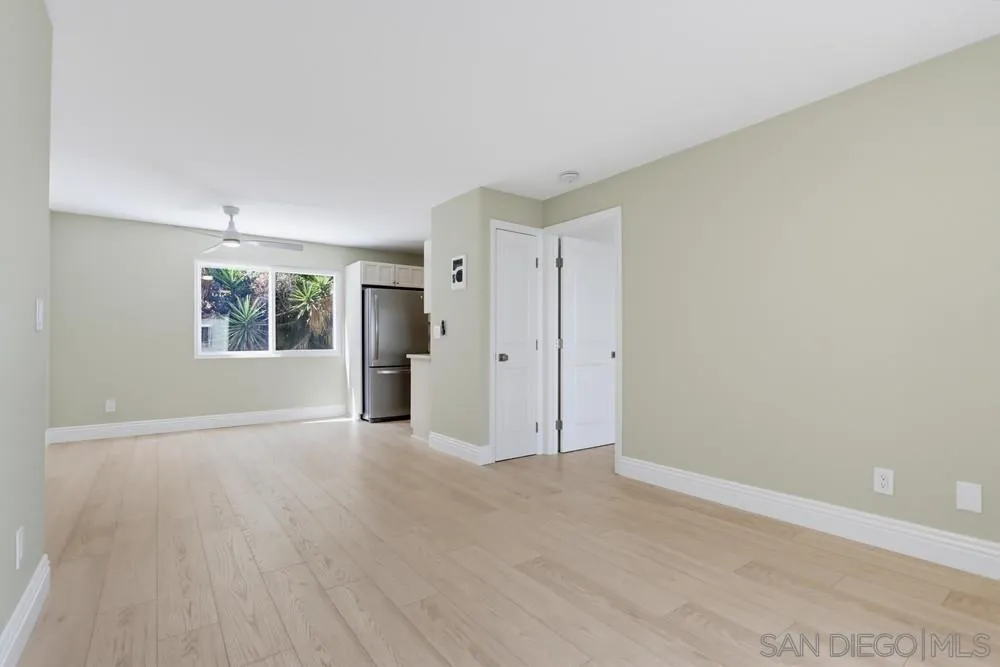 https://cdn.realtyfeed.com/cdn/127/260024611/cce6b36942fe6fde2820bf7e4761c372.webp