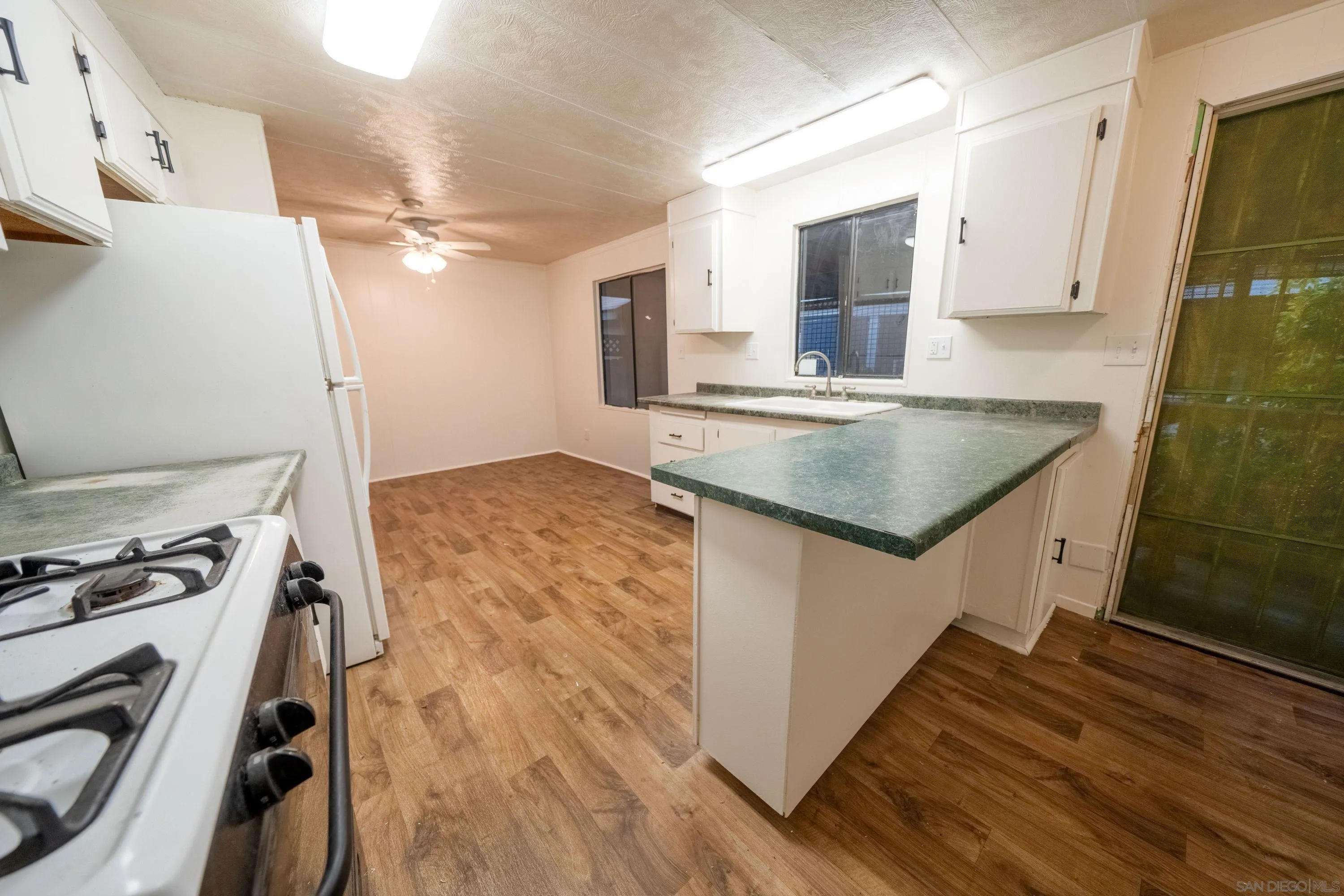 155 Las Flores Dr #117, San Marcos, CA 92069, photo 8