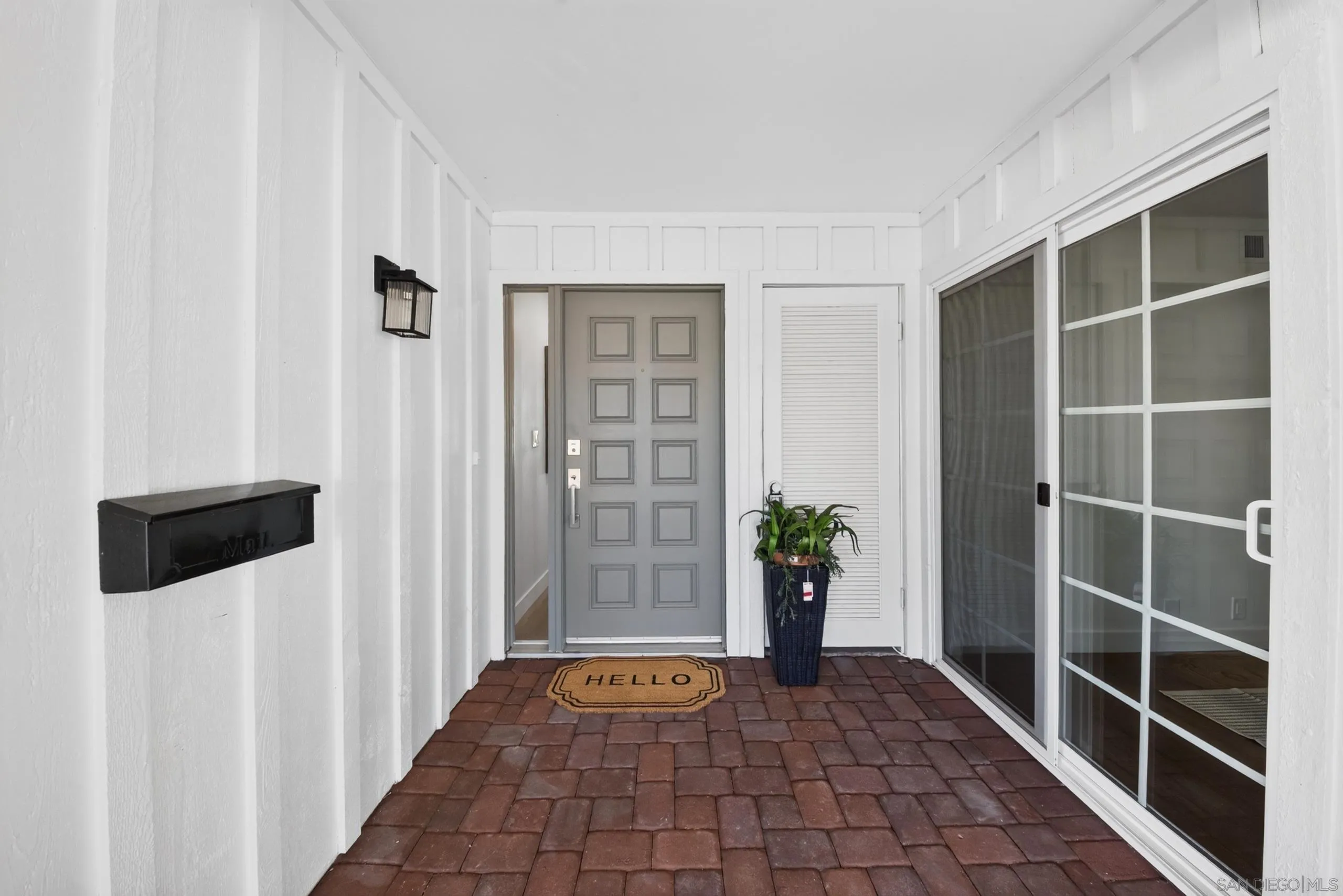 https://cdn.realtyfeed.com/cdn/127/260024617/0d8319af02284904671463aae3d7cabc.webp