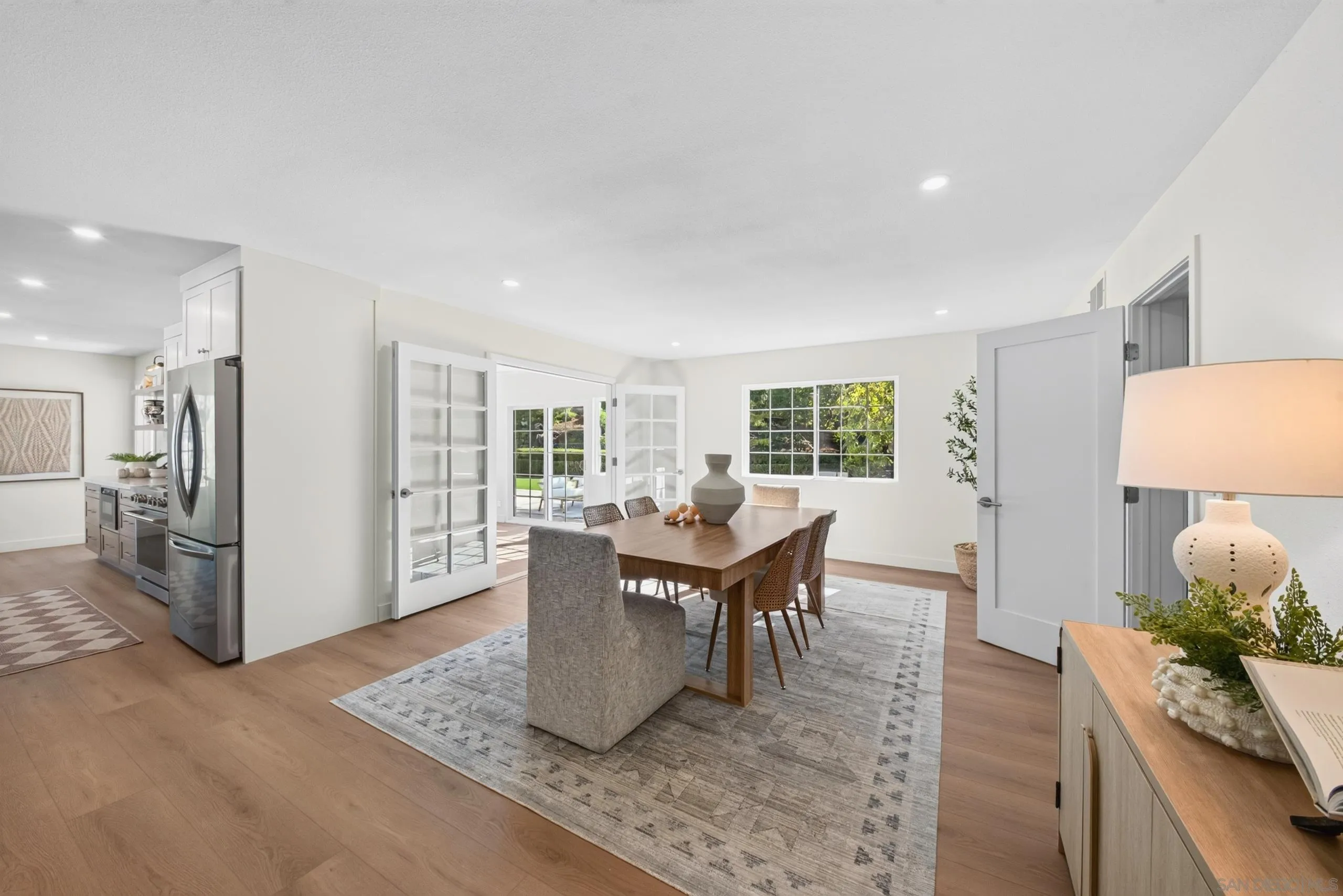 https://cdn.realtyfeed.com/cdn/127/260024617/cd6b3379971c17598f71db16a3c5fc25.webp