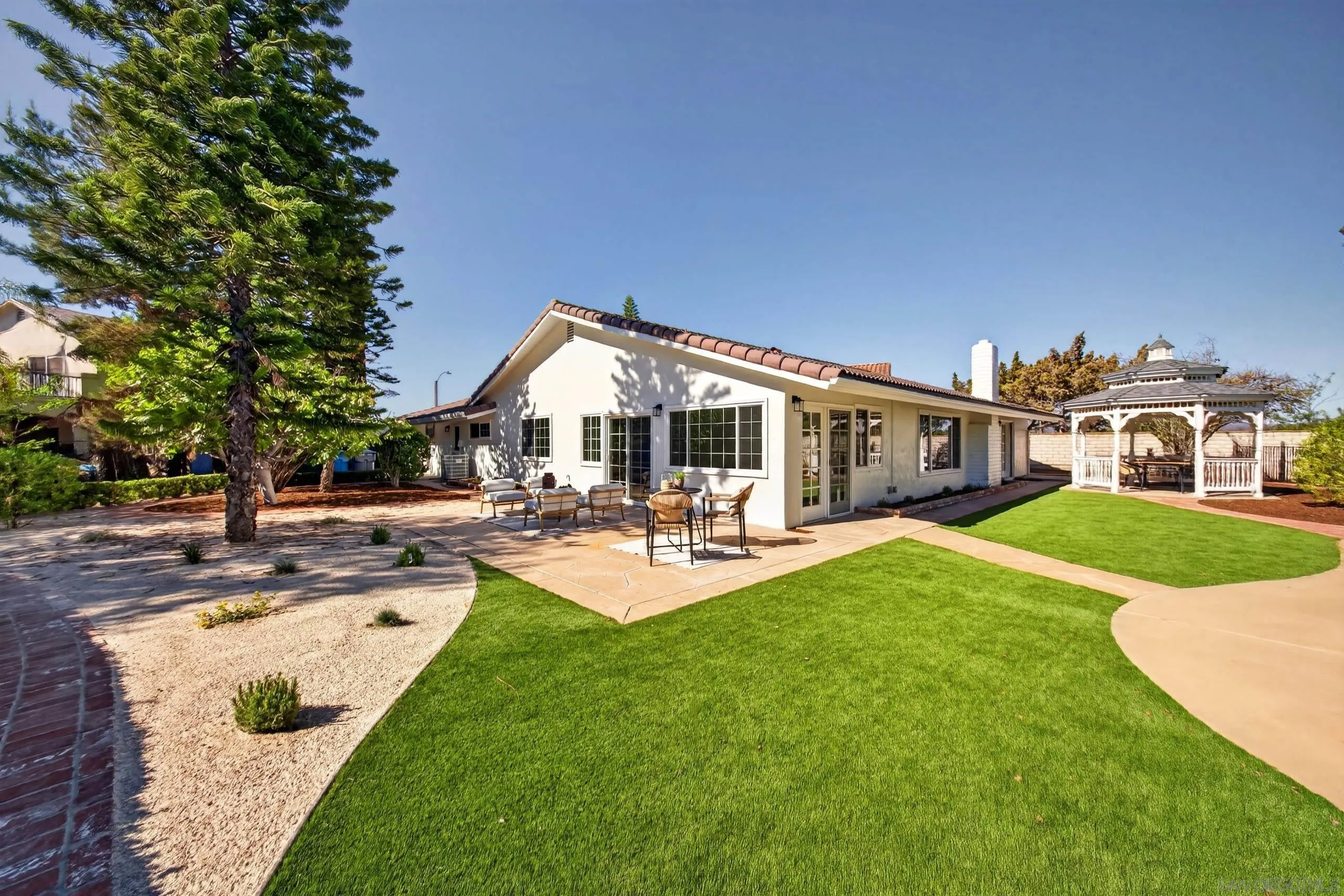 https://cdn.realtyfeed.com/cdn/127/260024617/d32b689154b70cf5e2729e569a0aee5a.webp
