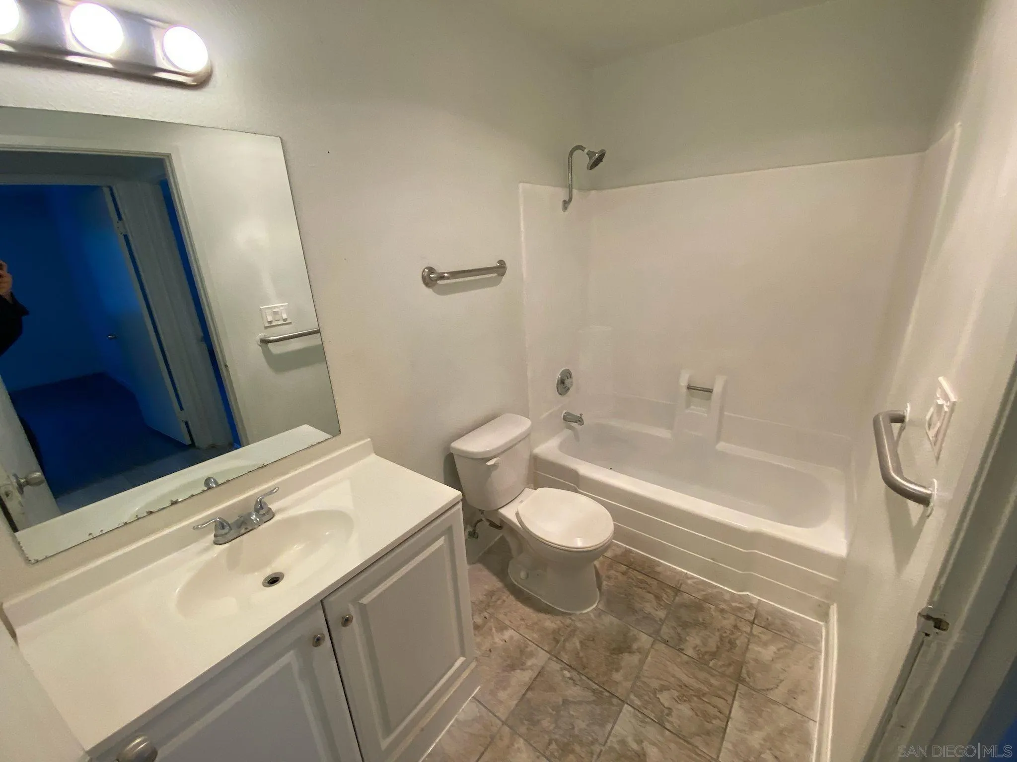 702 R Ave, National City, CA 91950, photo 10