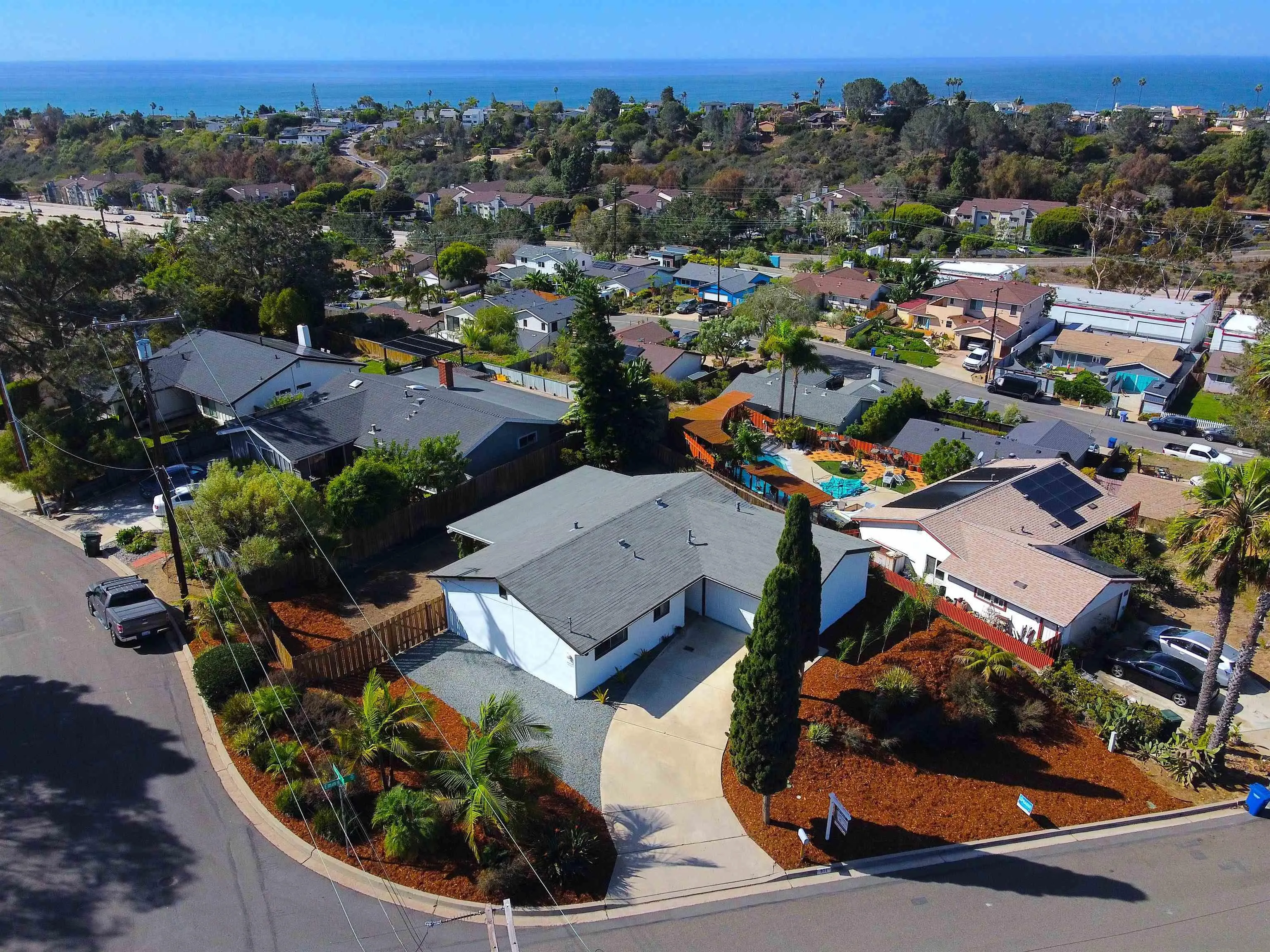 https://cdn.realtyfeed.com/cdn/127/260024623/8639884753e242546593b1a1d848e2e4.webp