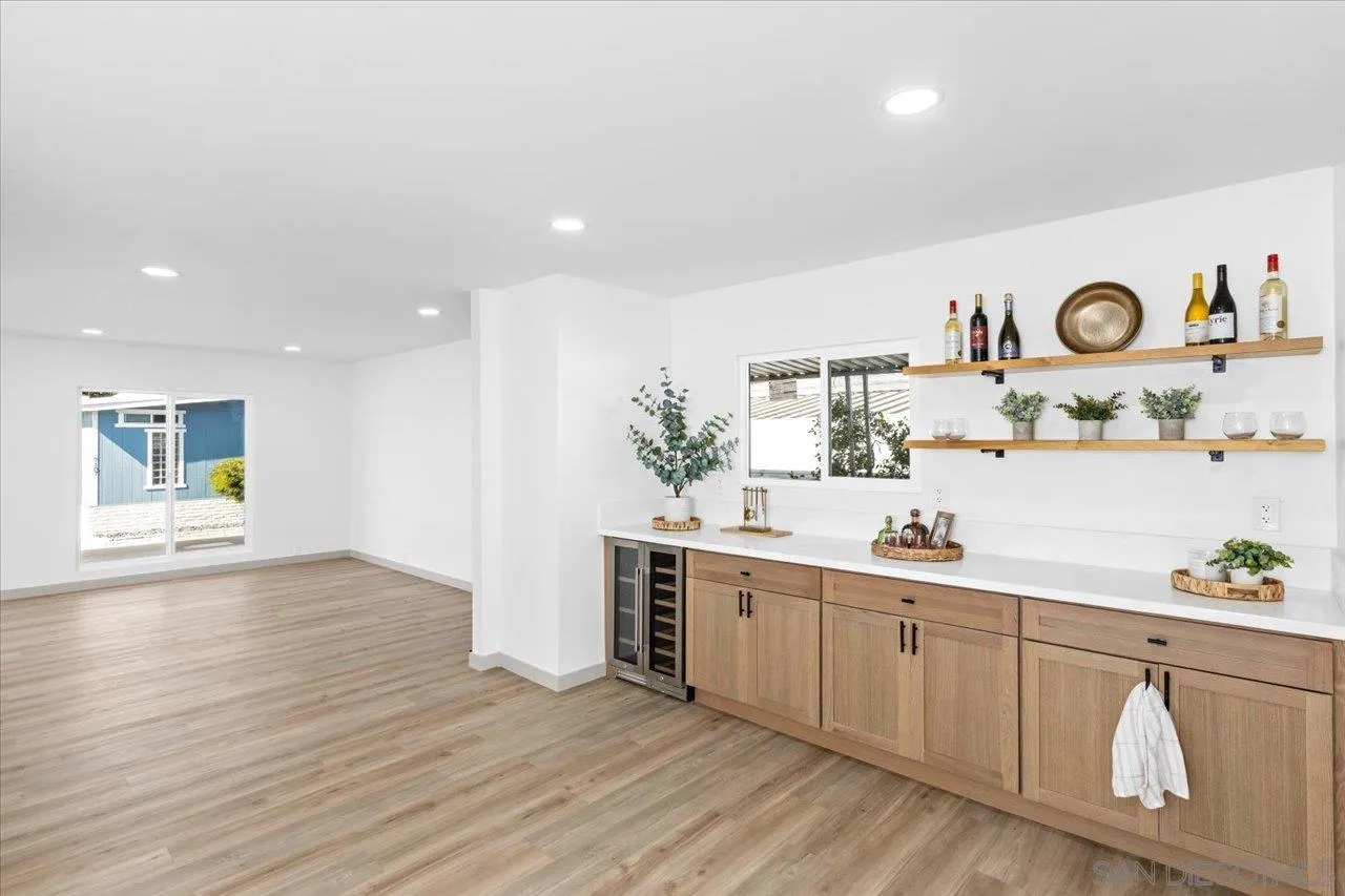 https://cdn.realtyfeed.com/cdn/127/260024629/bd10fe04984f987e1d06a35db0168737.webp