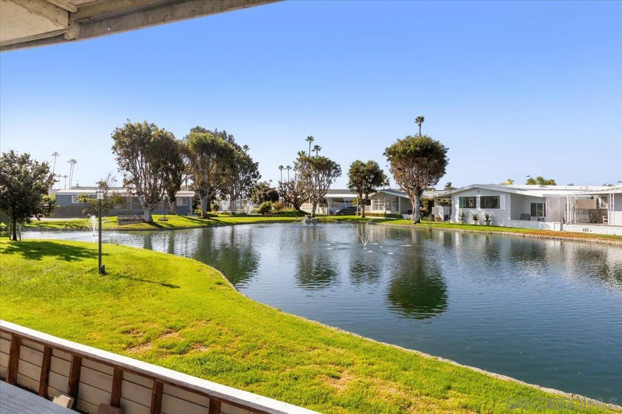 https://cdn.realtyfeed.com/cdn/127/260024630/5a0ee746db80e424d105efcaca4df63a.webp