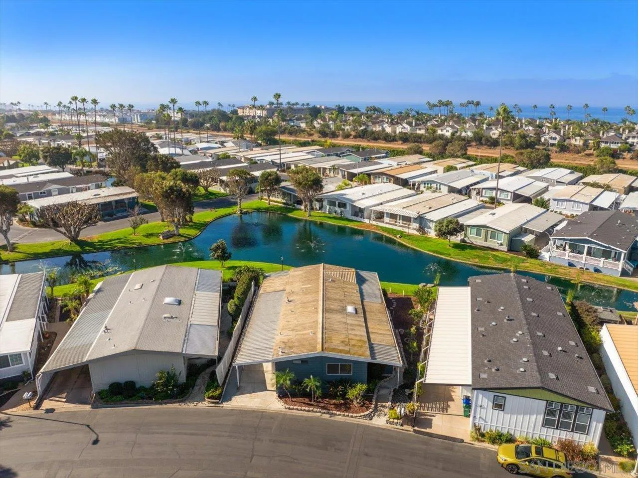 https://cdn.realtyfeed.com/cdn/127/260024630/885364d4662f15e05e0ff6e972a7b6c7.webp