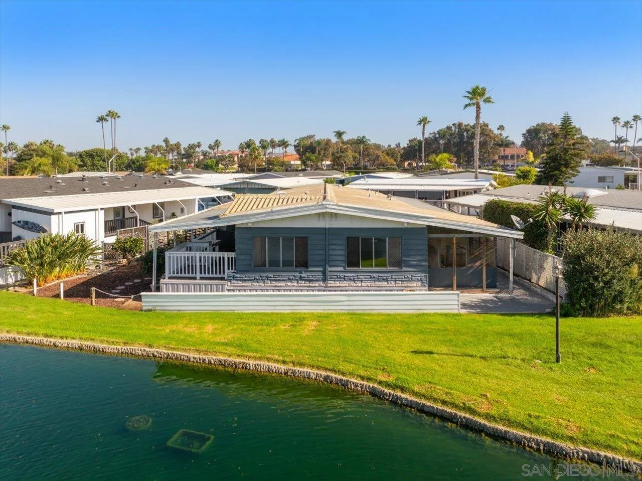 https://cdn.realtyfeed.com/cdn/127/260024630/9452eaa0ef4f08108ac31e9b9253af7d.webp
