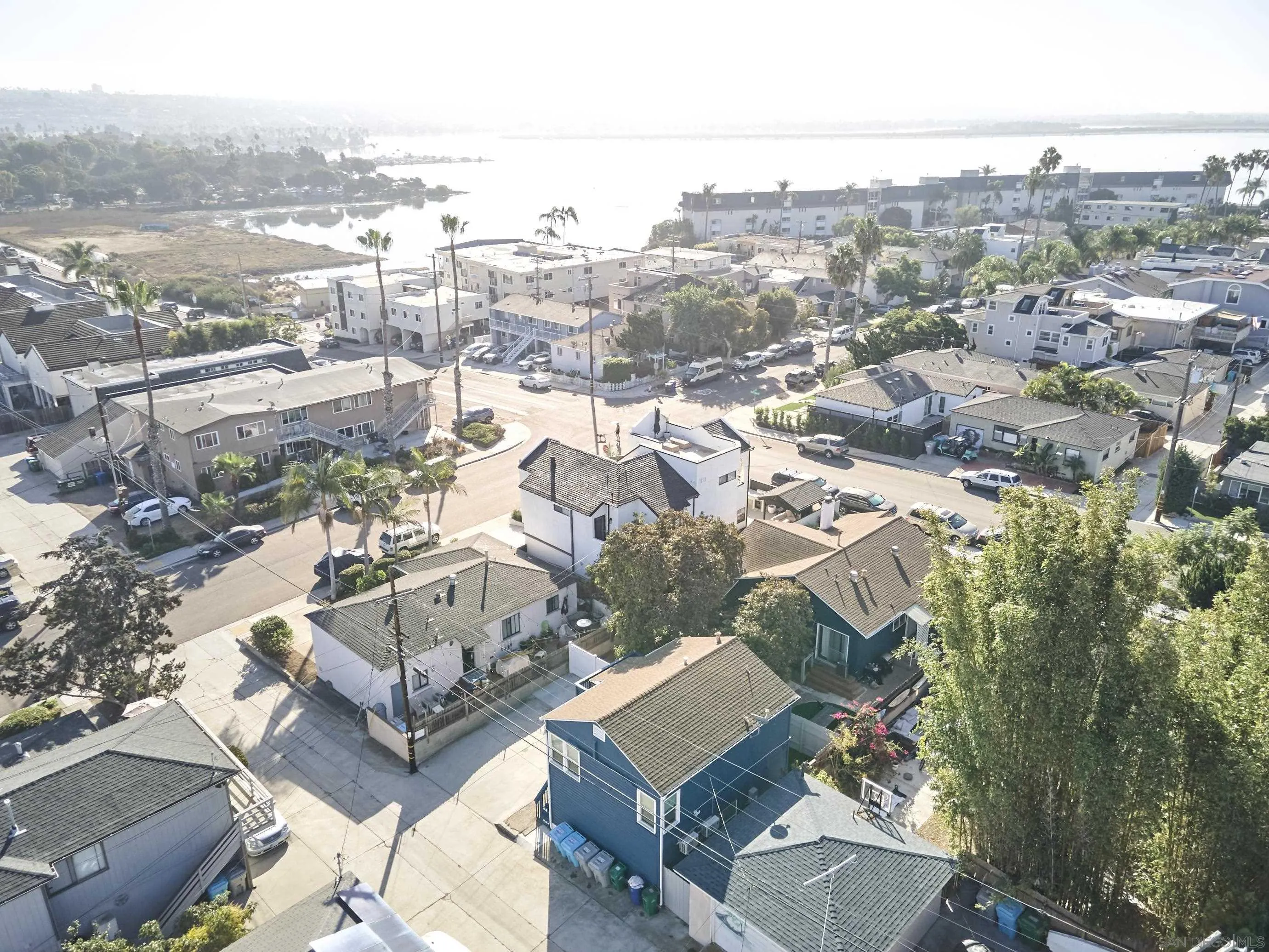 1966 Pacific Beach Dr, San Diego, CA 92109, photo 14