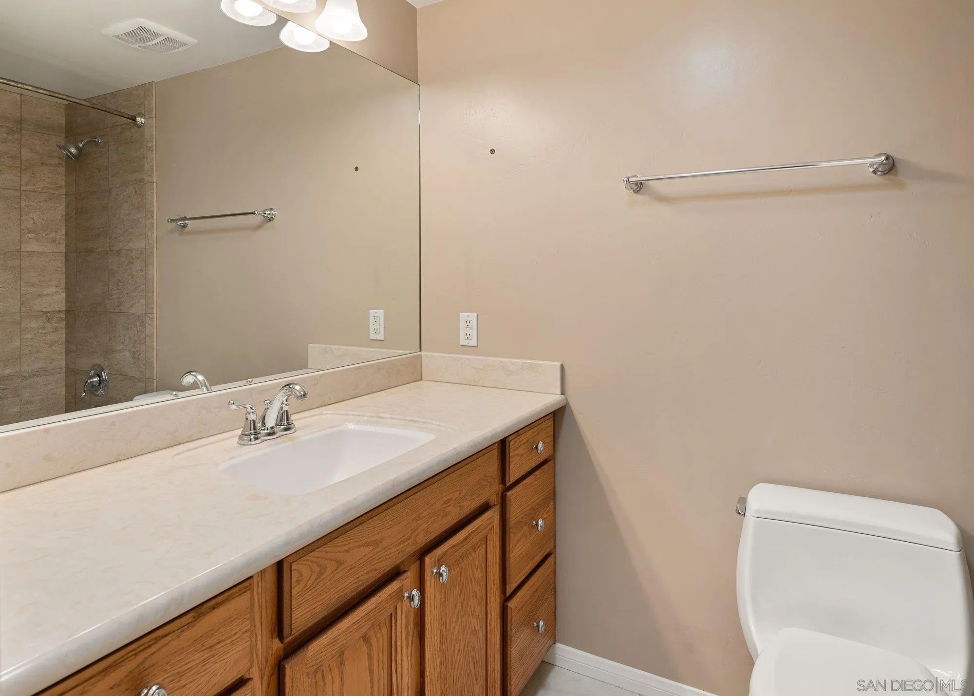 6010 Chadwick Ave, San Diego, CA 92139 Upstairs bathroom. Solar tube light.