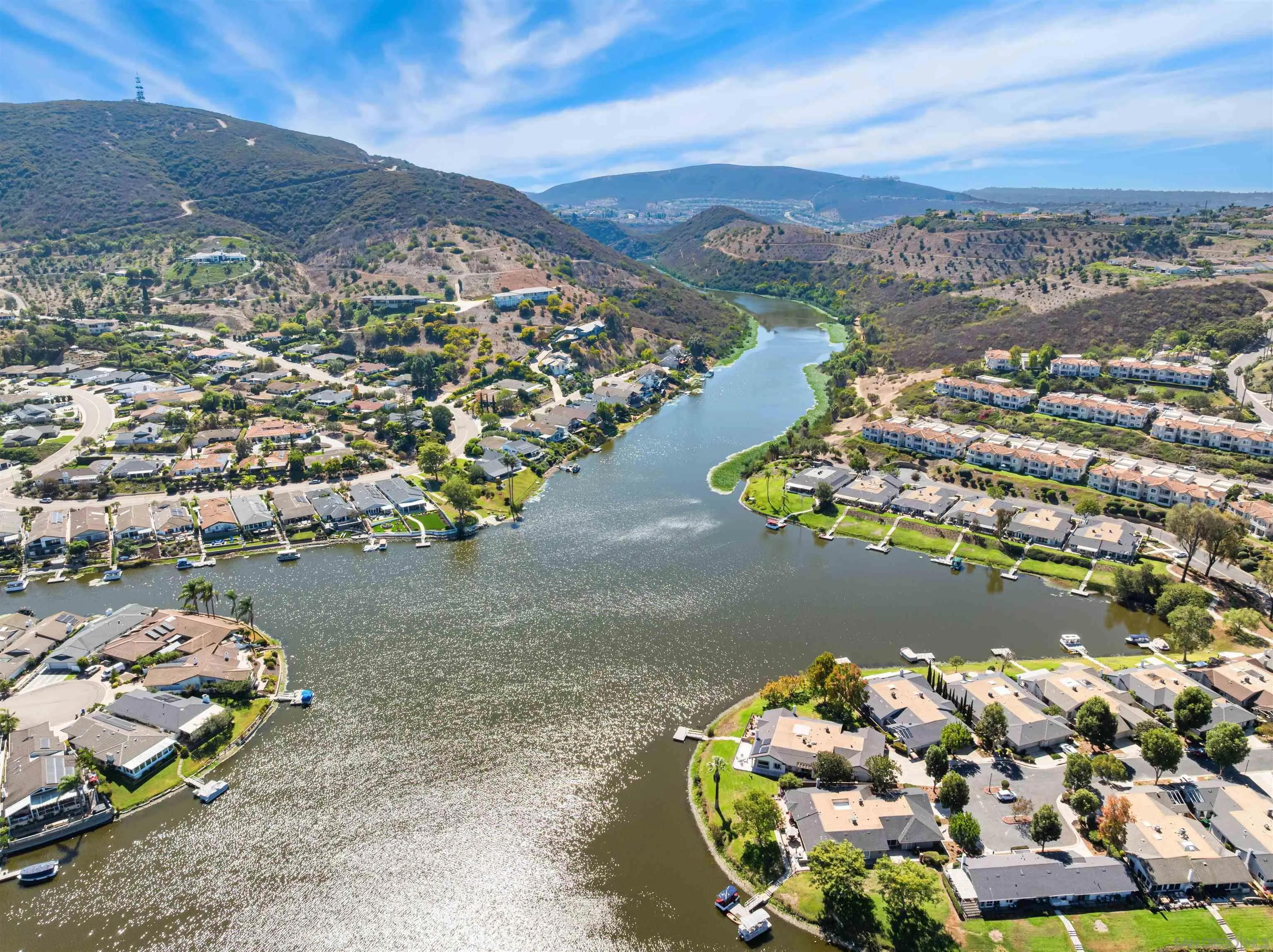 1646 Via Caminar, San Marcos, CA 92078 1646 Via Caminar, San Marcos, CA 92078