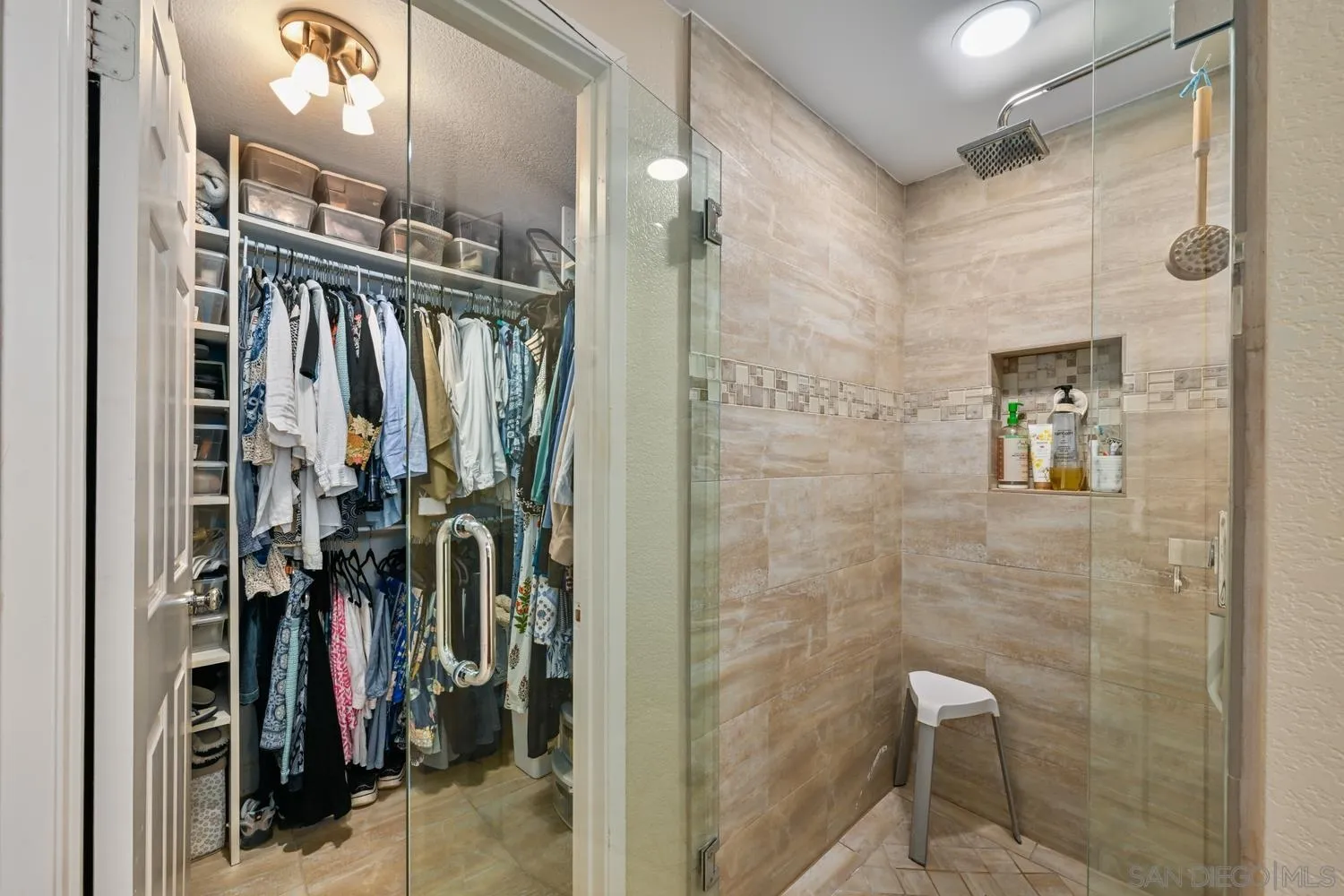 https://cdn.realtyfeed.com/cdn/127/260024638/687876fd65c21a4210cfd8b4e3201c8d.webp
