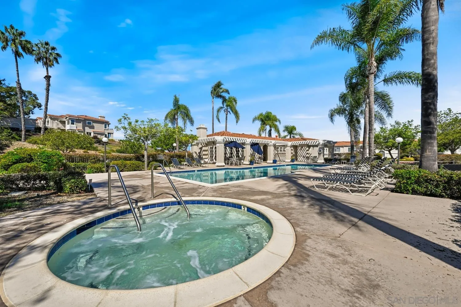 1646 Via Caminar, San Marcos, CA 92078 1646 Via Caminar, San Marcos, CA 92078
