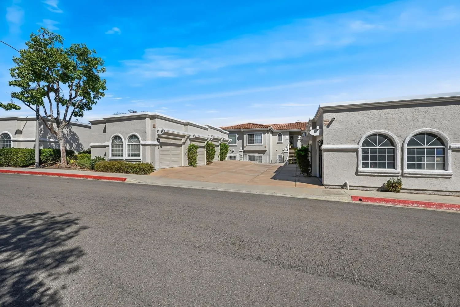 https://cdn.realtyfeed.com/cdn/127/260024638/cd53665f0887c61b43679abb793cc364.webp