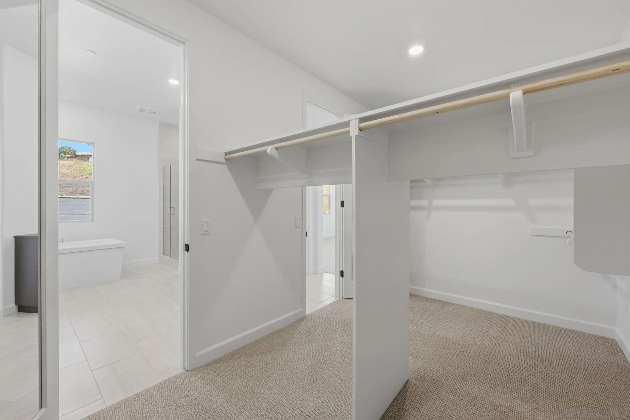 https://cdn.realtyfeed.com/cdn/127/260024643/0e945b908d2f8913a09ffe1c1bb6ce95.webp