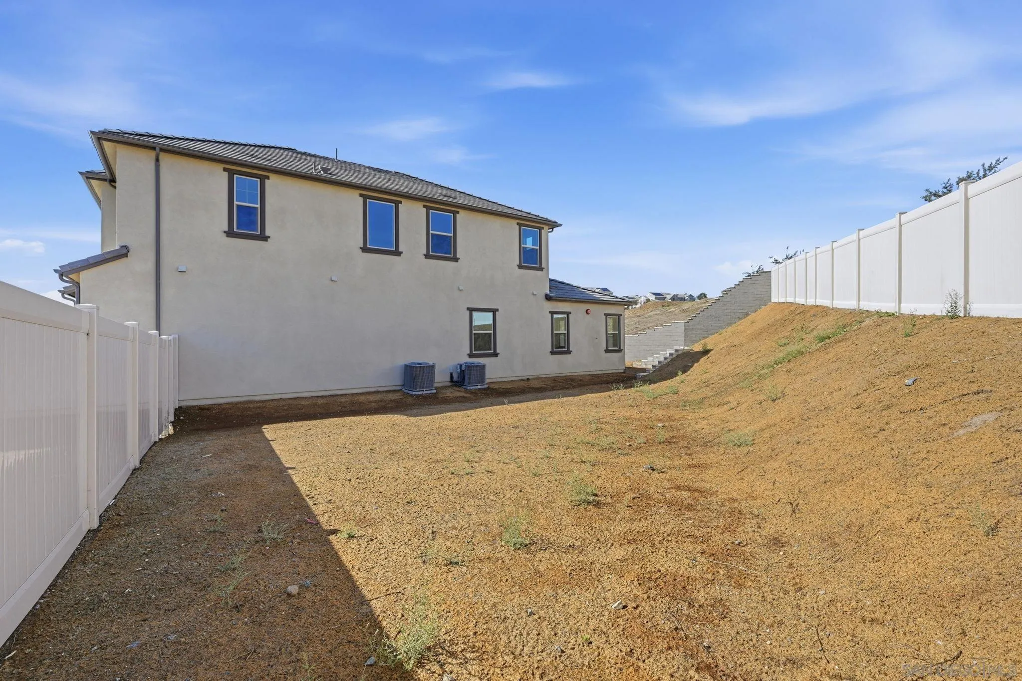 https://cdn.realtyfeed.com/cdn/127/260024643/2b98bf3bdc39a1c4a2fd856abd347a74.webp