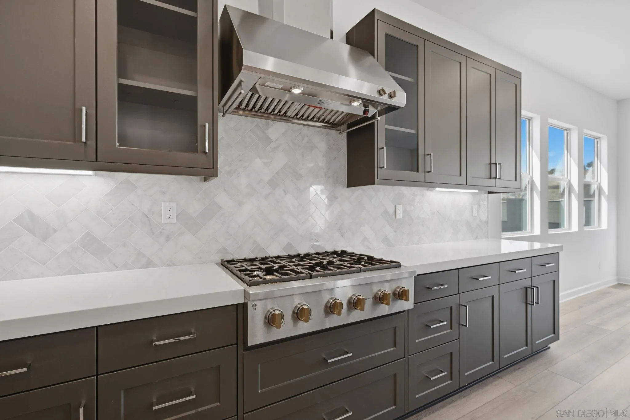 https://cdn.realtyfeed.com/cdn/127/260024643/4ab2346f6d6869d76899c871c5f46f0c.webp
