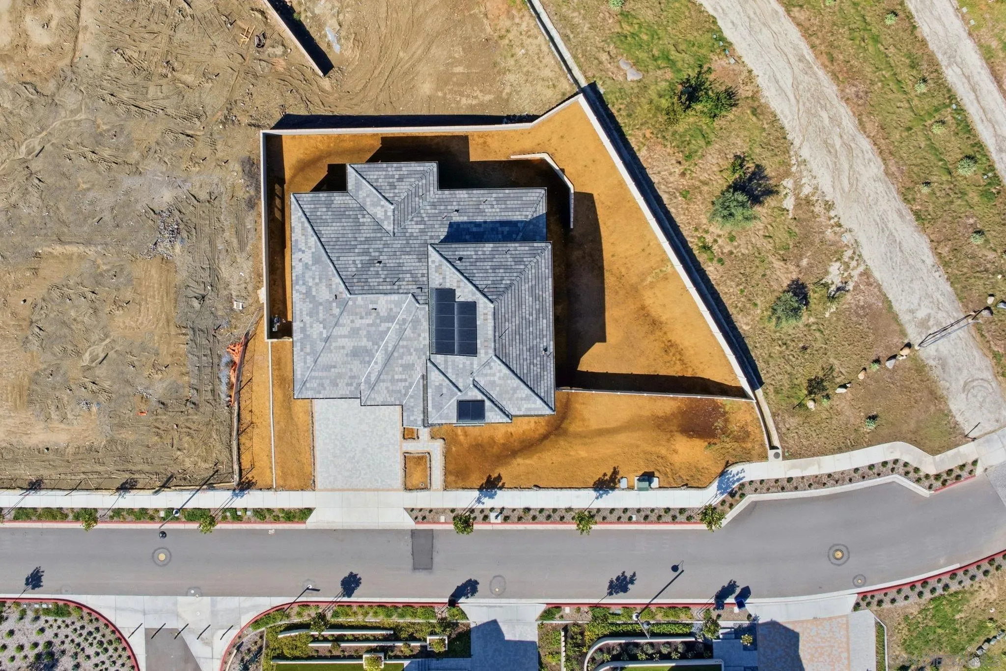 https://cdn.realtyfeed.com/cdn/127/260024643/cab2f2b06662a0c68a880cbe4c69c12c.webp