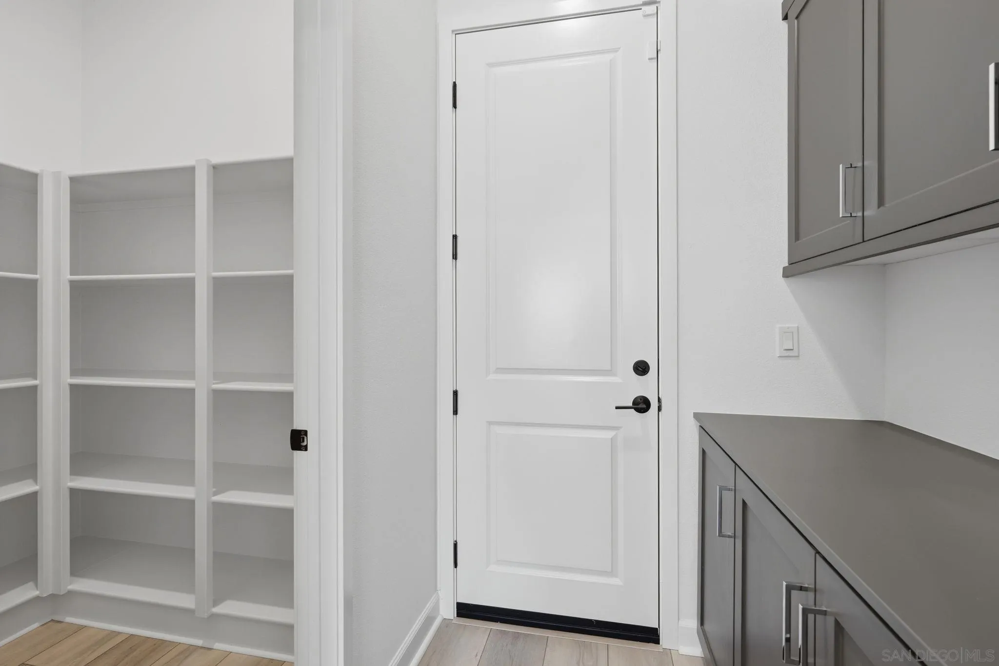 https://cdn.realtyfeed.com/cdn/127/260024643/cde82c5fcba6c891a909f35f92160534.webp