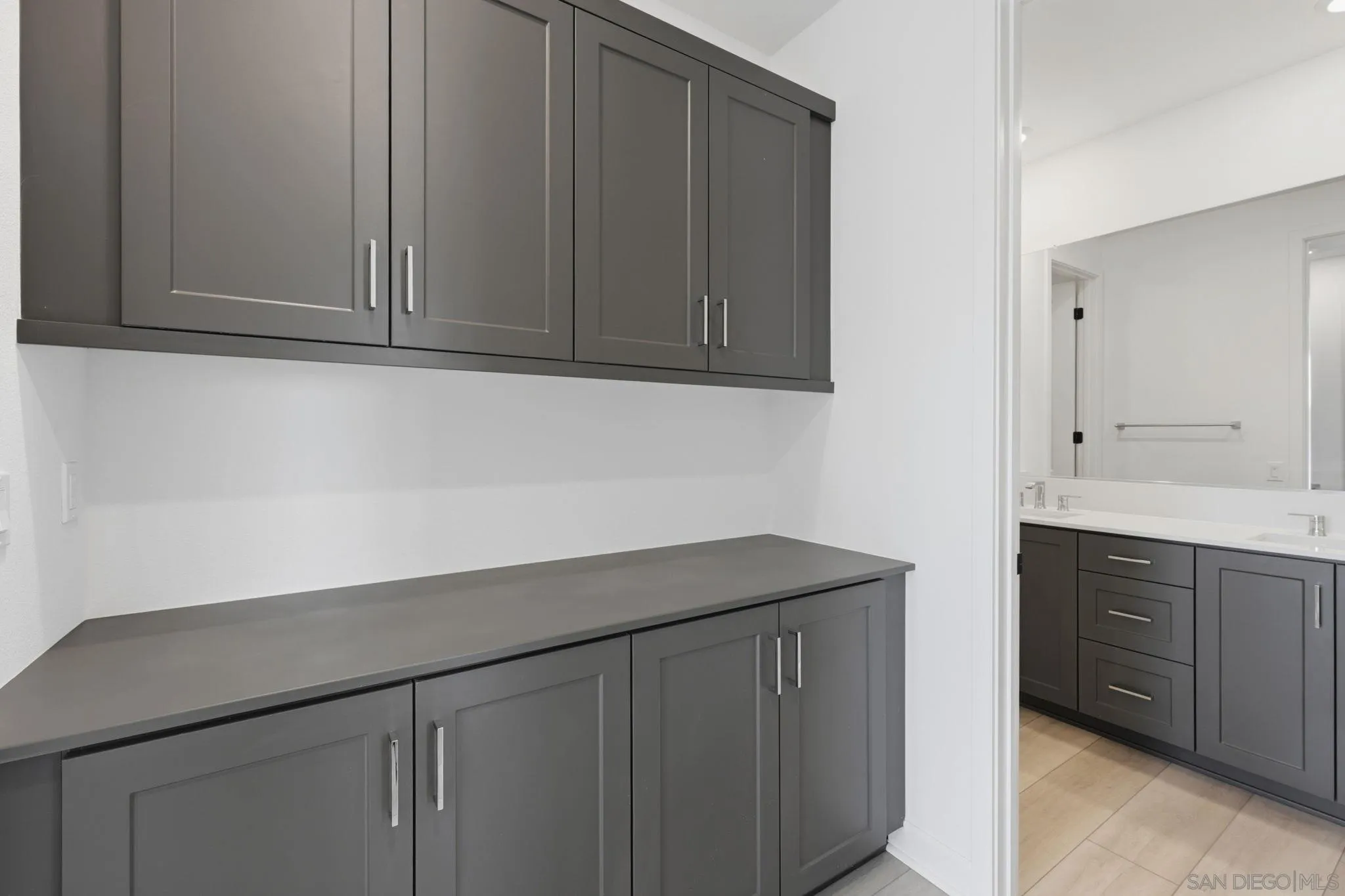 https://cdn.realtyfeed.com/cdn/127/260024643/d50c78f452f7844fd50e316ddab4c3f9.webp
