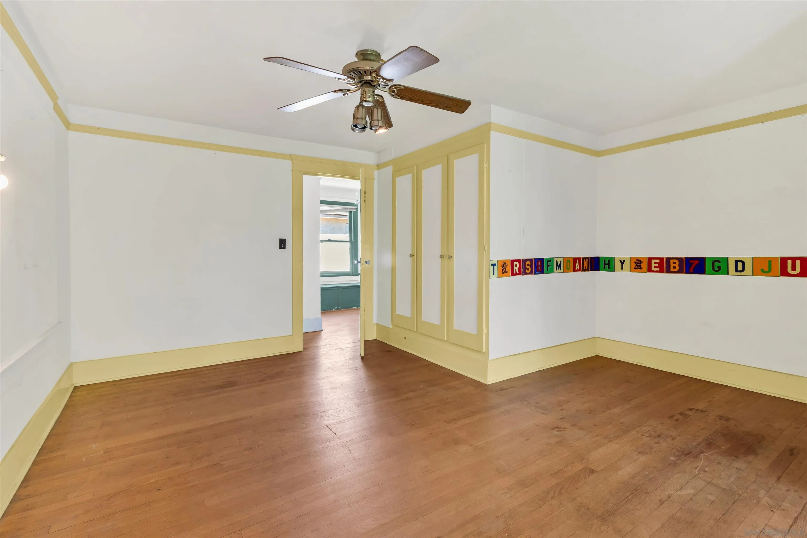 https://cdn.realtyfeed.com/cdn/127/260024644/0f5e4d75ba3e6b1748e601cdabfccef4.webp
