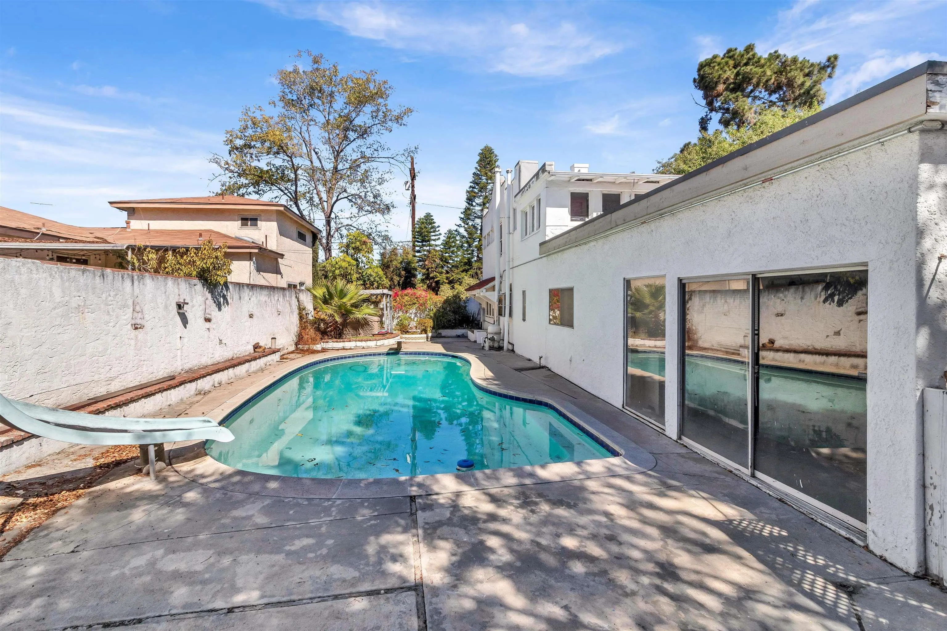 https://cdn.realtyfeed.com/cdn/127/260024644/cb2cf7071f8dd01930f1f73d70e6038a.webp