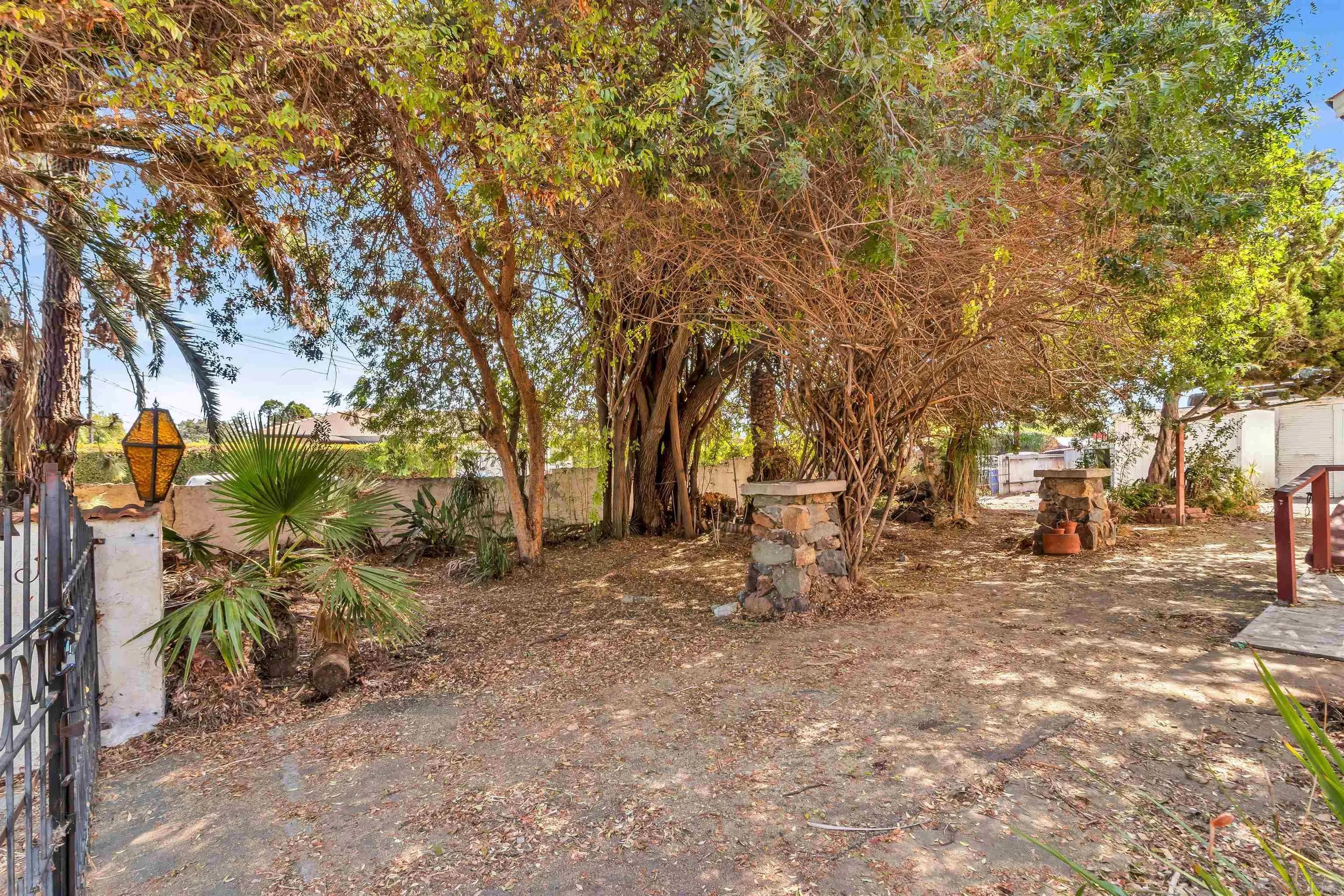 https://cdn.realtyfeed.com/cdn/127/260024644/d32aa7447b14d1141492e3ae15fbaf1e.webp