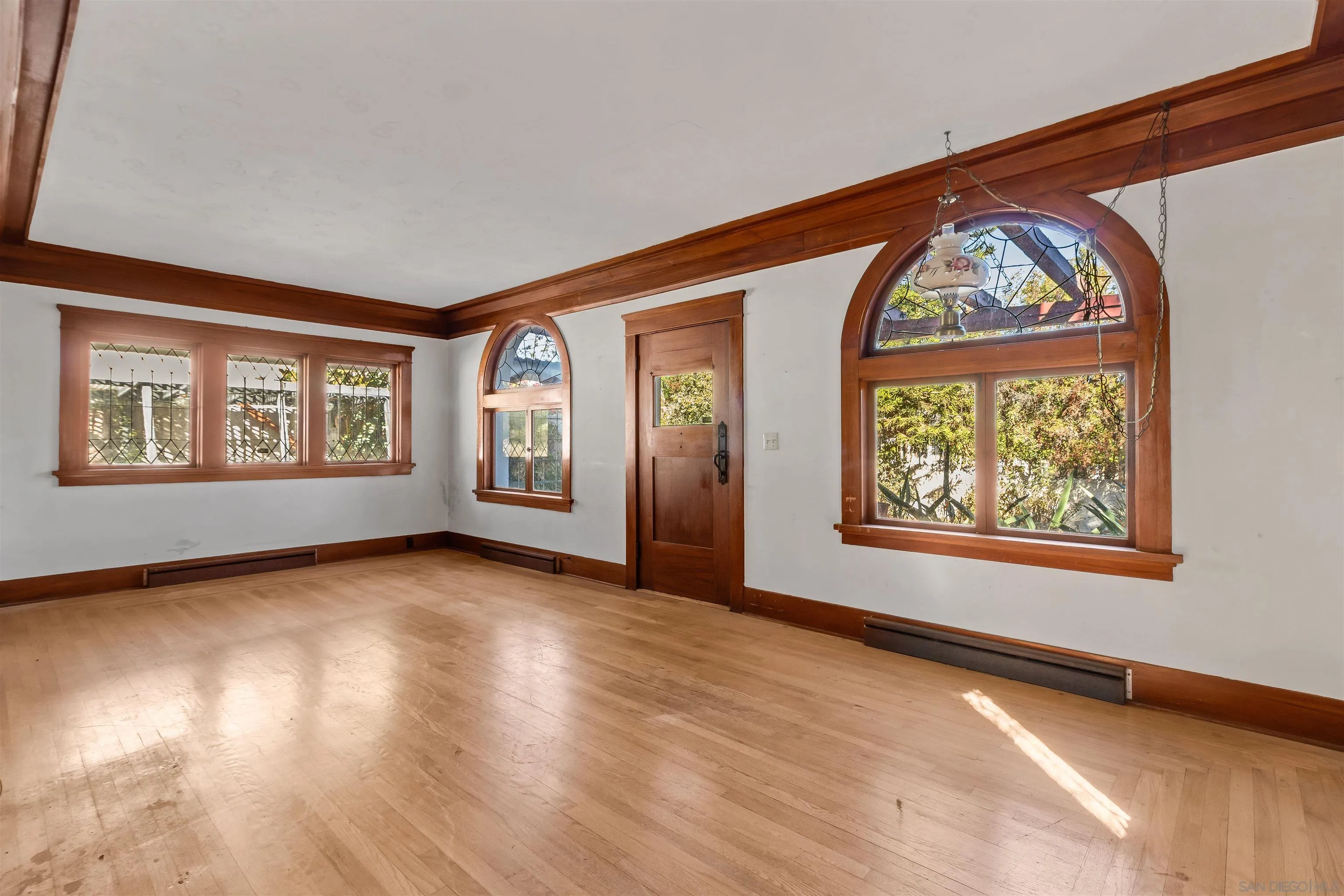 https://cdn.realtyfeed.com/cdn/127/260024644/d5ba2df02a97397a62a22cc7b5845a9c.webp