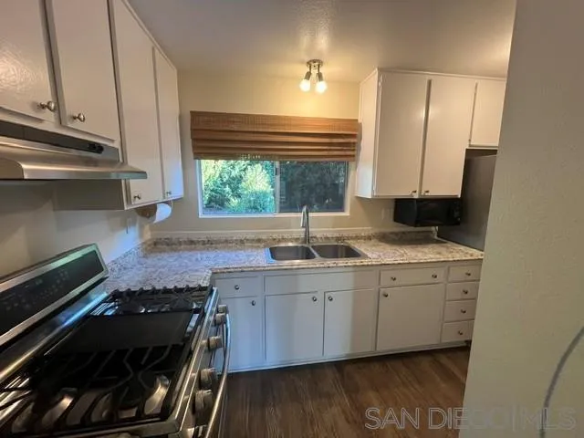 https://cdn.realtyfeed.com/cdn/127/260024647/f53cd5b9e5732102d076aac6101880c2.webp